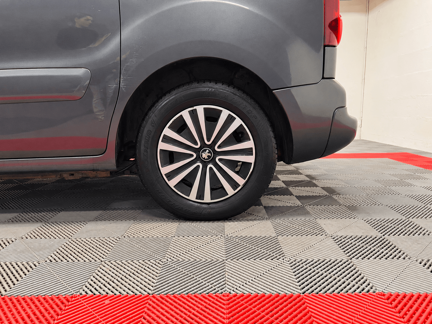 Peugeot Partner (B9) Tepee Phase 2 1.6 Blue HDi FAP 99 cv — 22