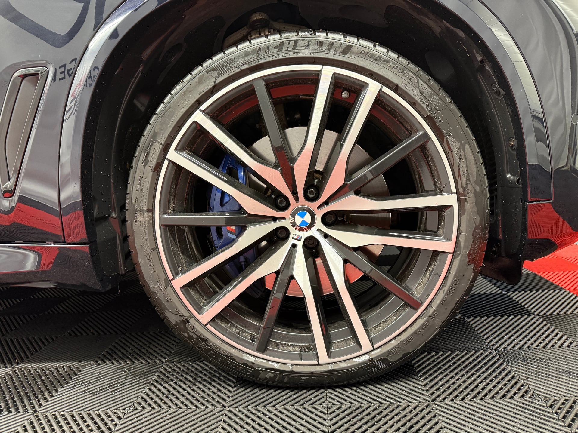 BMW X5 (G05) XDRIVE45E 394 M SPORT BVA8 — 32