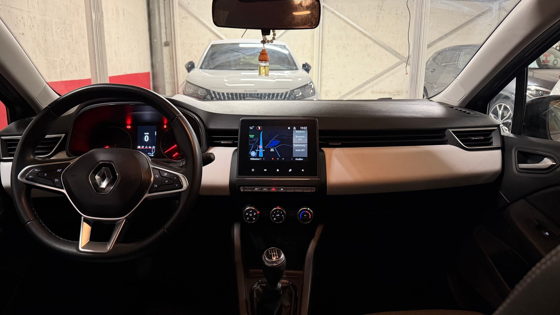 Renault Clio 1.0 TCe 90ch Evolution — 30