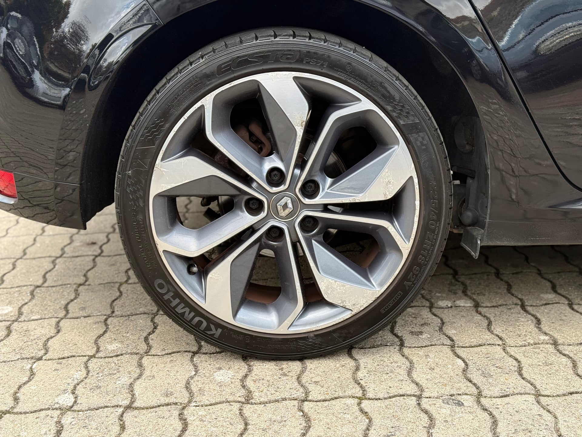 Renault Megane 1.2 TCe 130ch EDC Akaju - 2018 - CarPlay - Boîte auto - Sièges chauffants et massants -Bose- Suivi entretien — 24