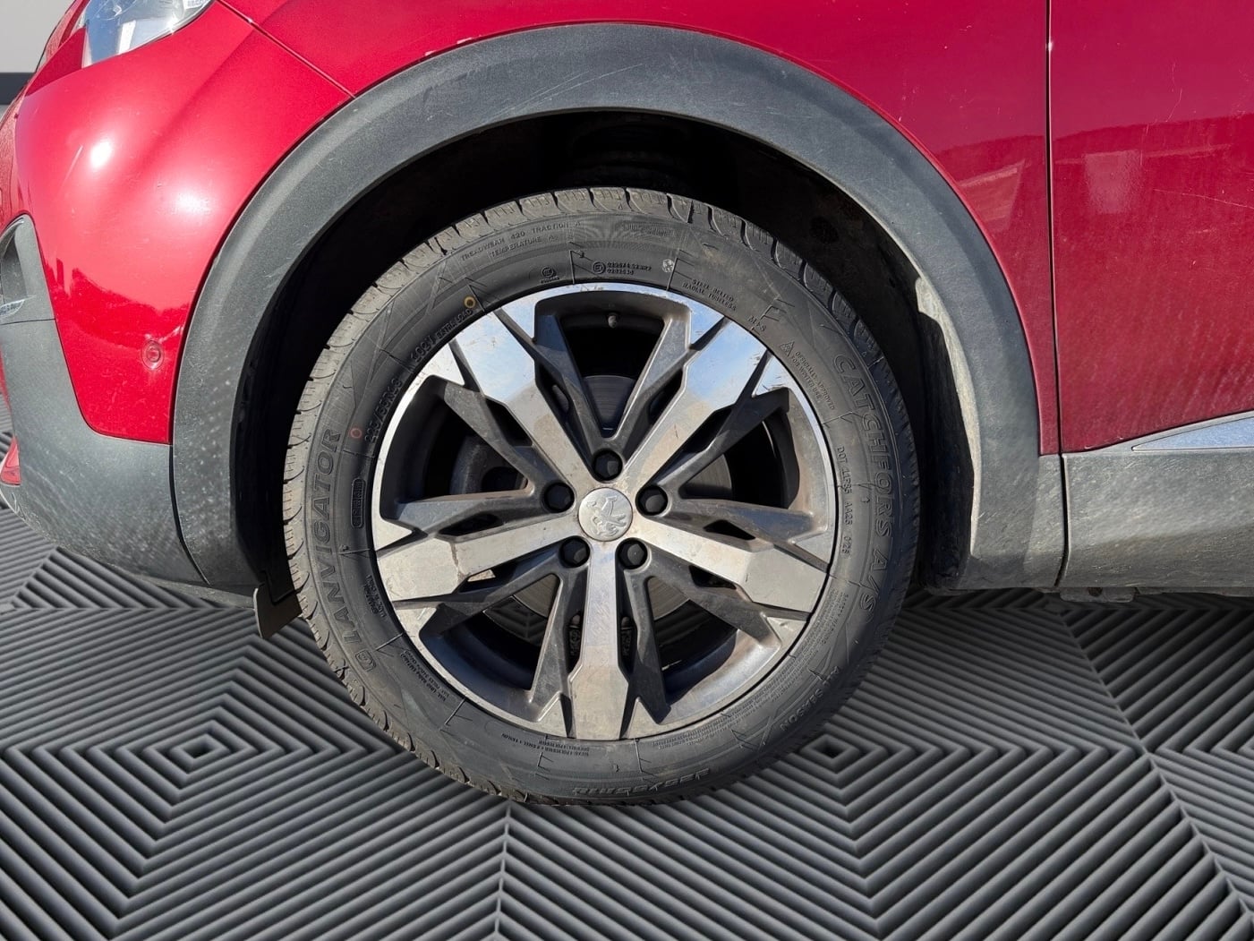 Peugeot 3008 BlueHDi 130 ch S&S EAT8 Allure Business — 32