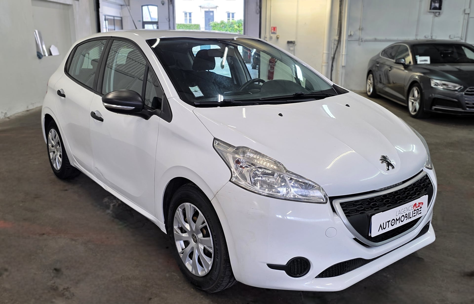 Peugeot 208 82ch Active — 2
