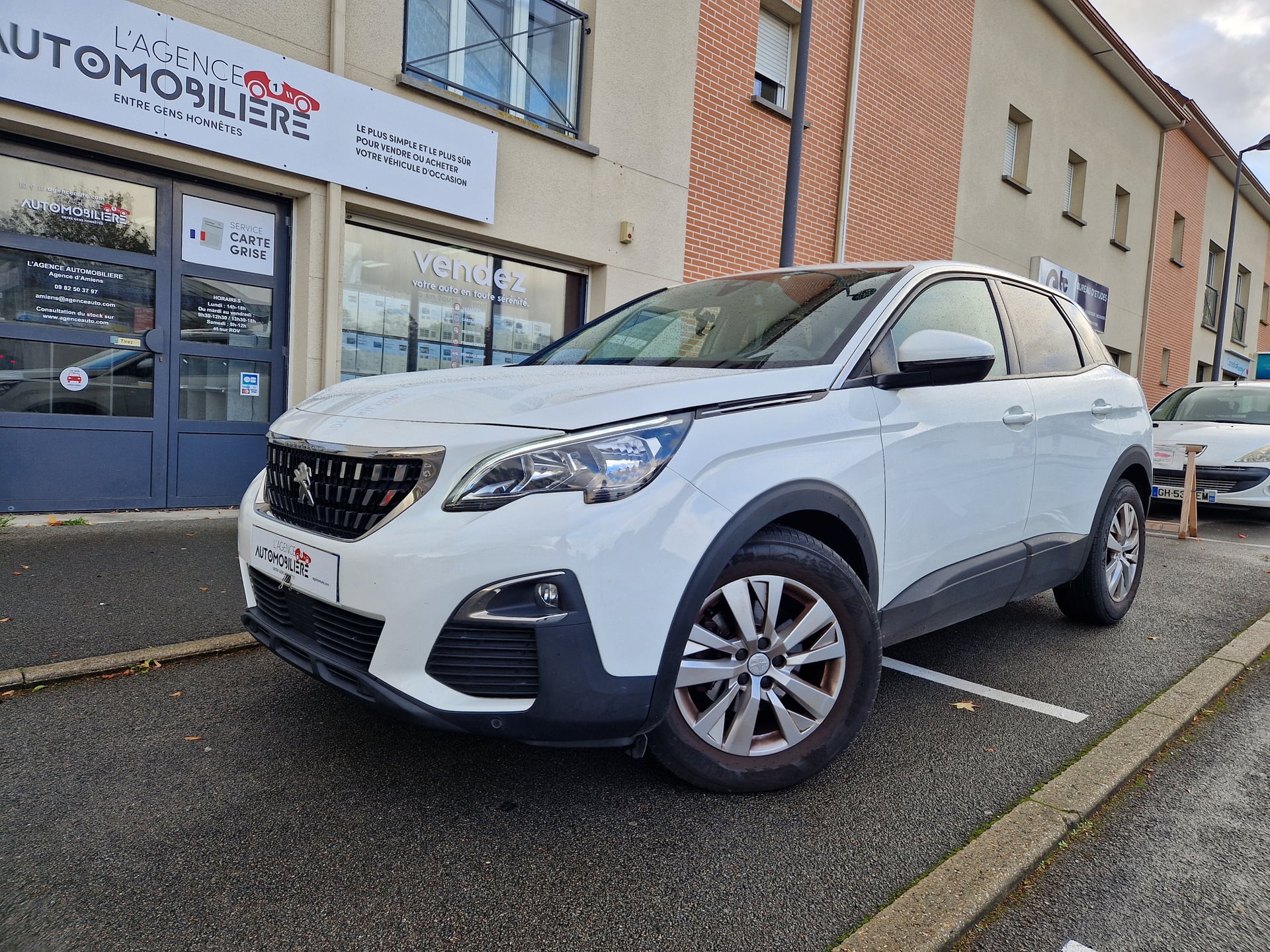 Peugeot 3008 II 1.5 HDI 130 S&S ACTIVE BUSINESS