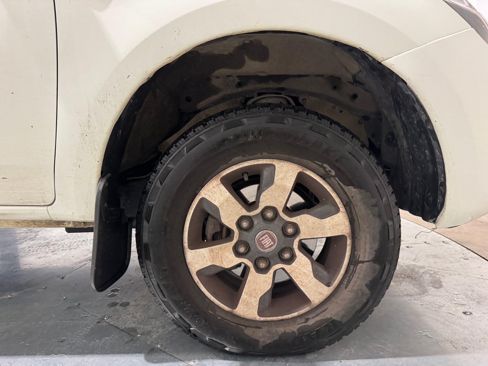 Fiat FULLBACK Adventure 2.4l 150ch Pack Professional — 23