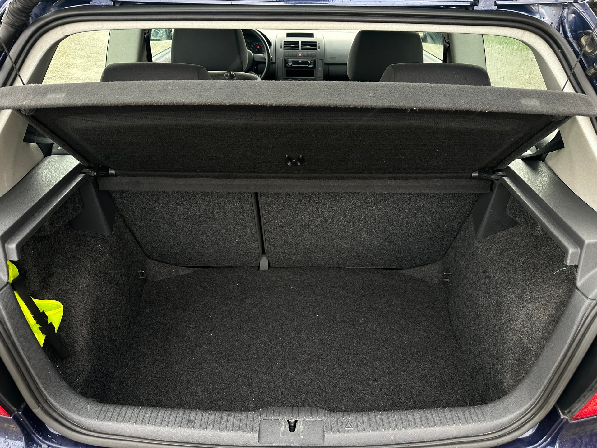 Volkswagen Polo IV 1.2 64 CH — 18