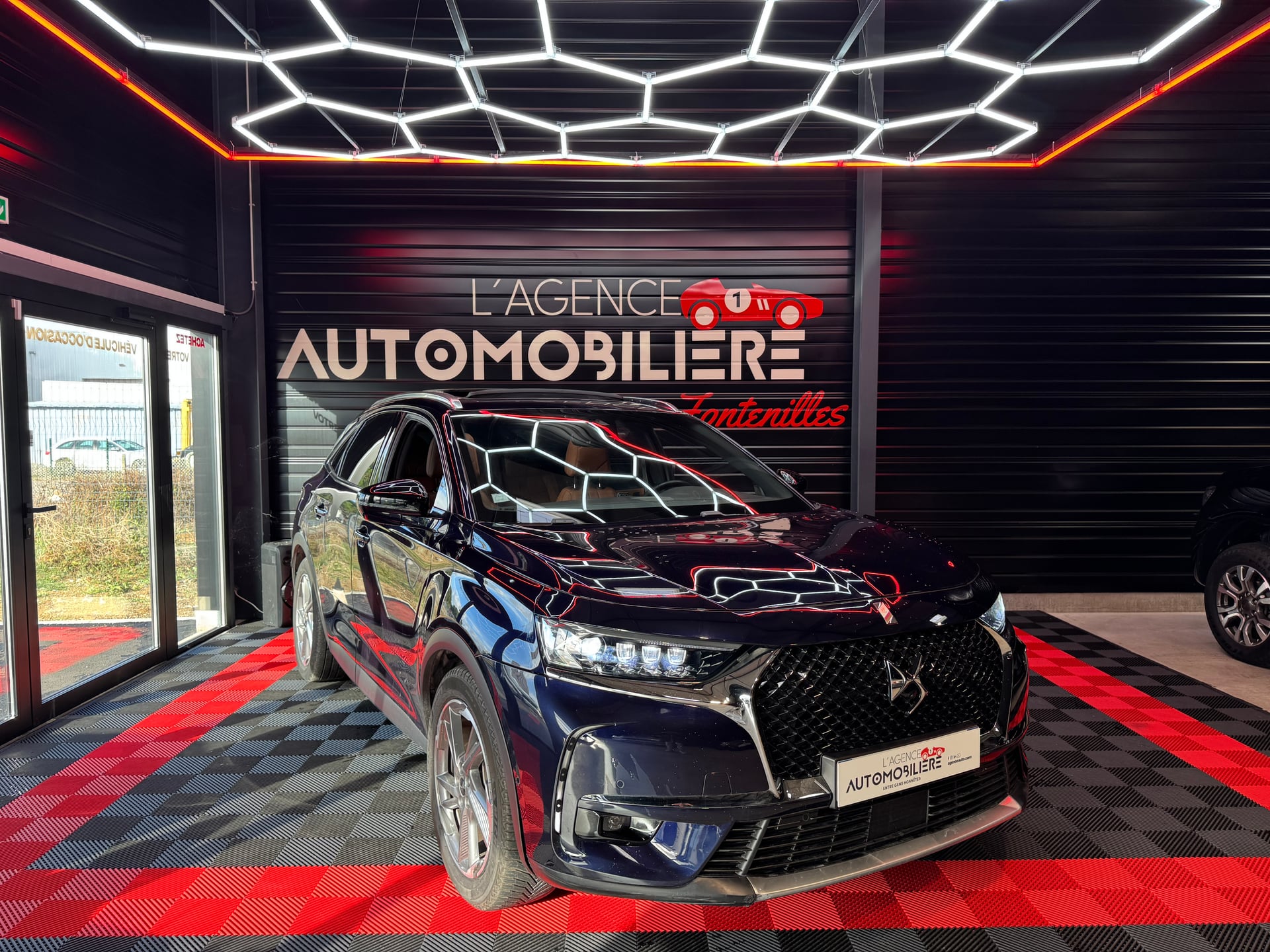 DS Ds 7 crossback 1.6 Hybrid E-TENSE 225ch EAT8 Rivoli Garantie 12mois — 2