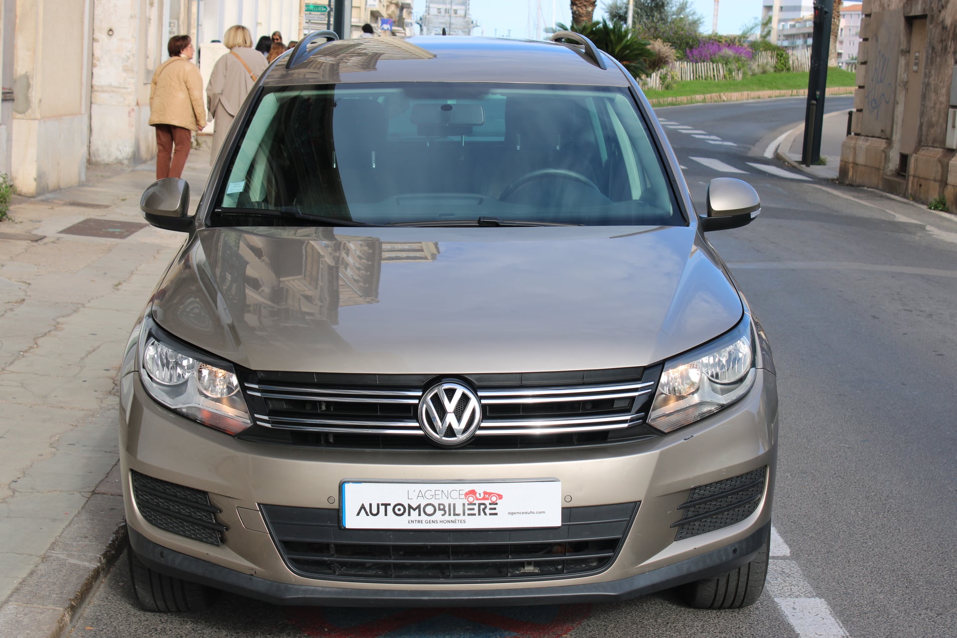 Volkswagen Tiguan SPORTLINE — 2