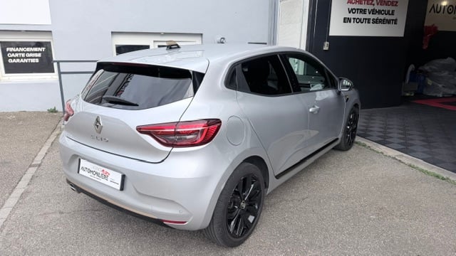 Renault Clio V 5 Portes 1.0 TCe 12V S&S 90 cv — 2