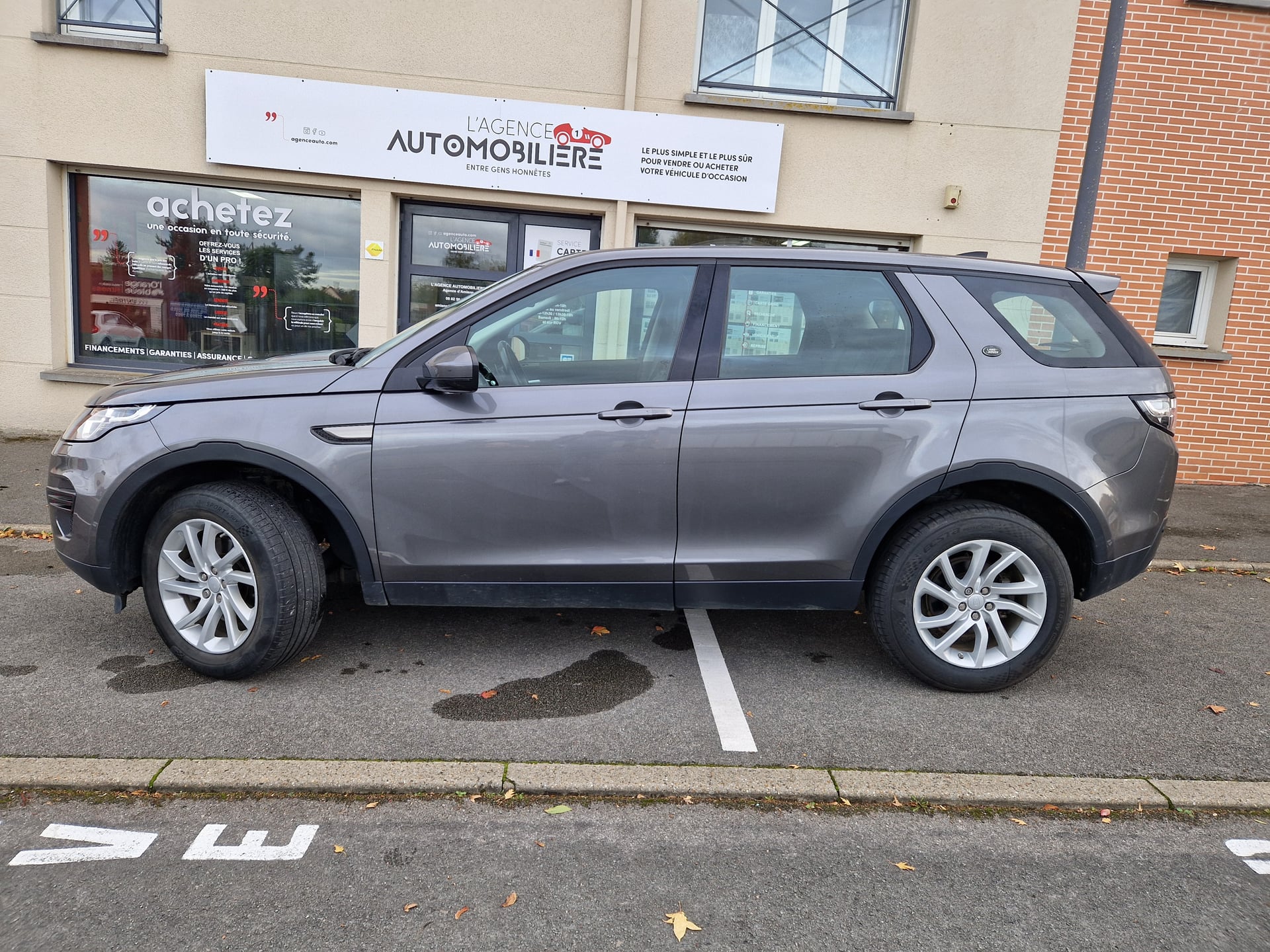 Land Rover Discovery Sport 2.0 TD4 HSE AWD AUTO — 2