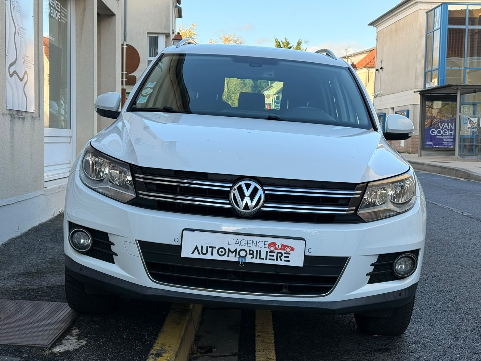 Volkswagen Tiguan 2.0 TDI 140 BLUEMOTION DSG7+1er MAIN!+Suivi Complet VW — 2