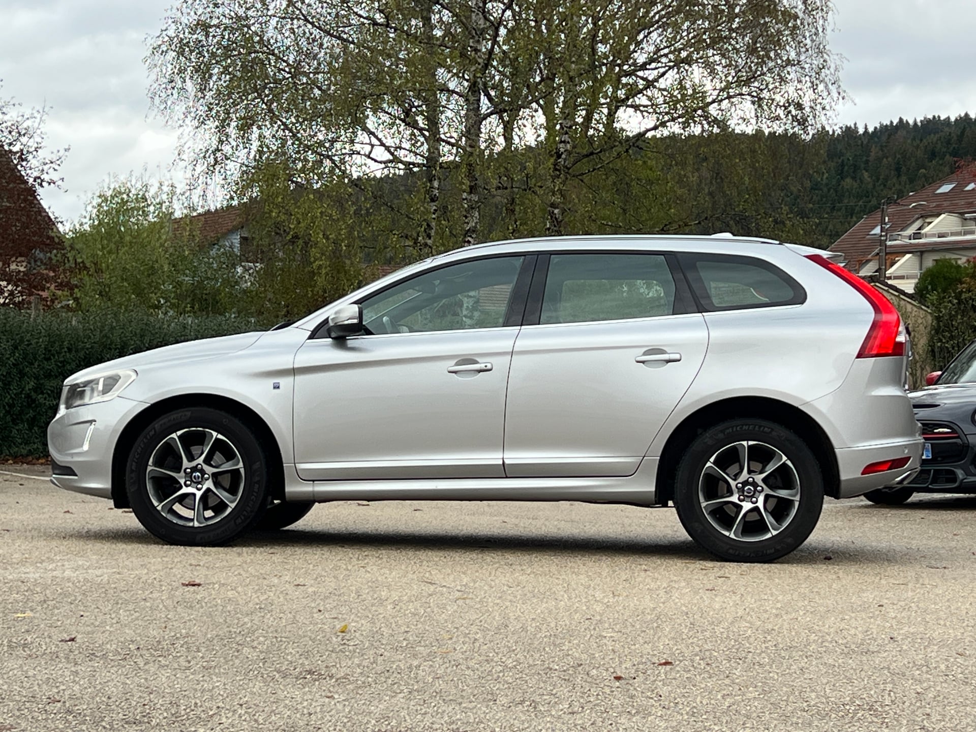 Volvo XC60 D4 2.4 163ch BVA GEARTRONIC AWD OCEAN RACE — 2