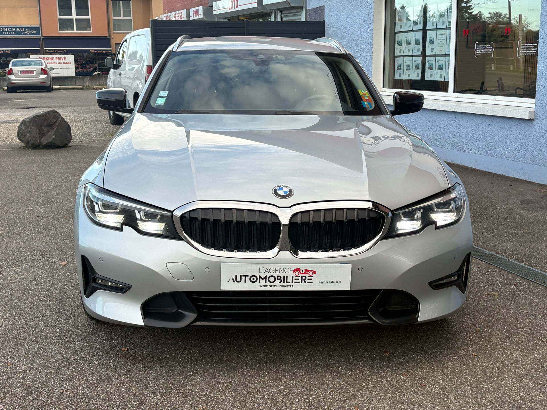 BMW Série 3 Touring 320dA Touring xDrive Edition Sport — 2