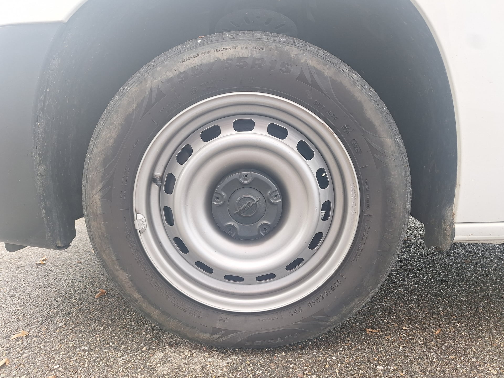 Opel Combo L1H1 650kg 1.5 100 ch Pack Clim — 34