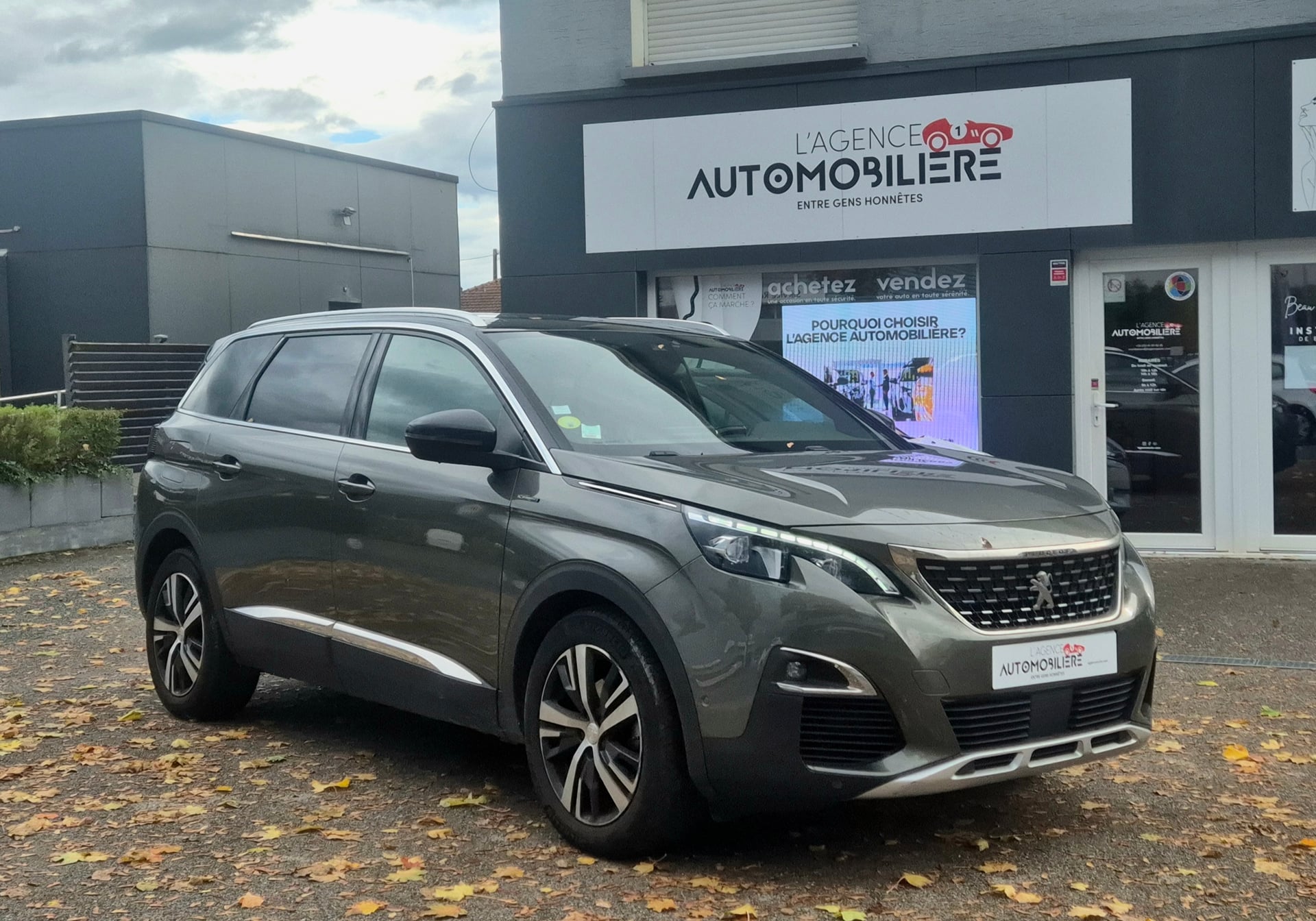 Peugeot 5008 GT Line · 5008 1.5 BlueHDi 130 ch  GT Line EAT8