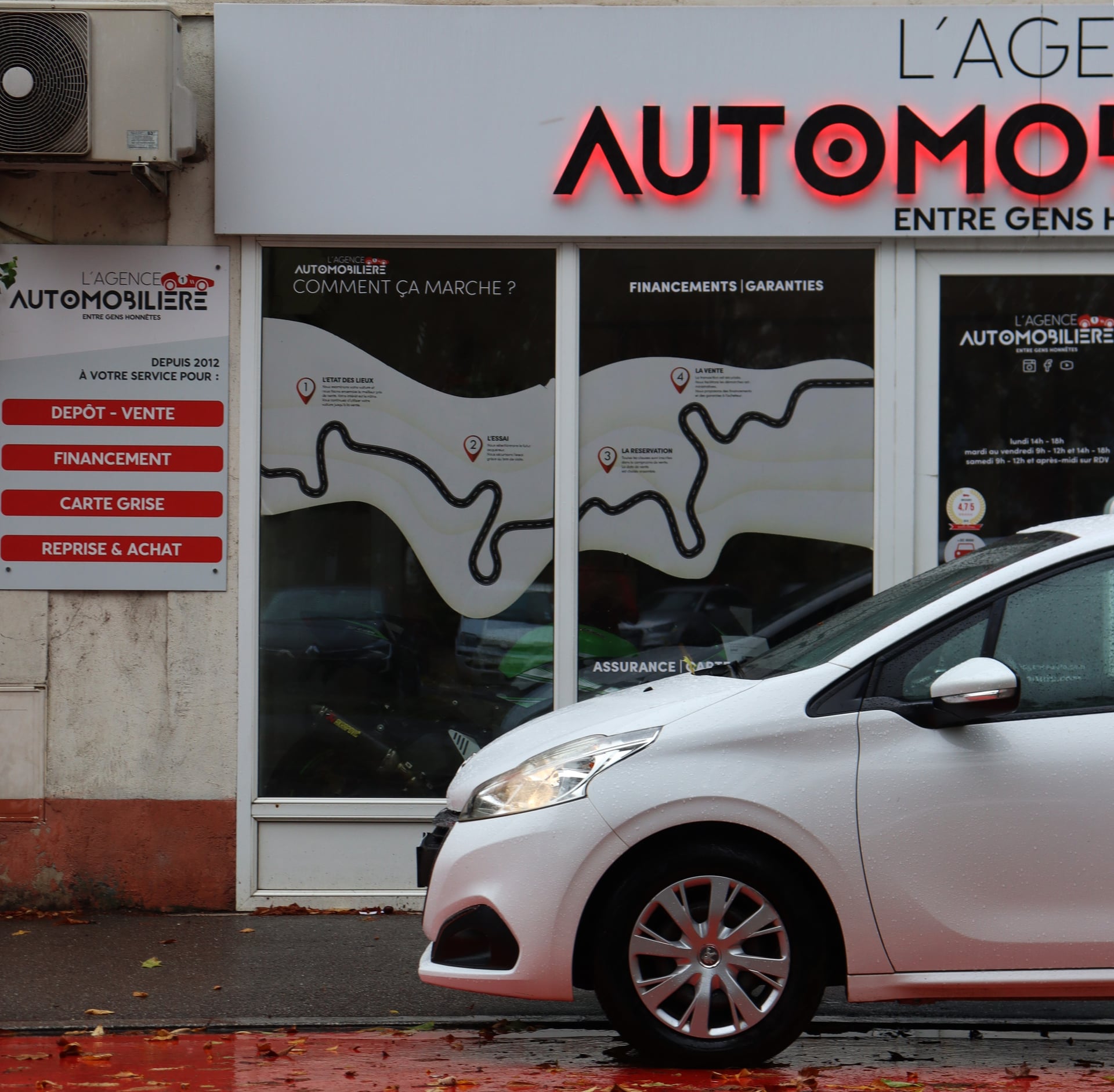 Peugeot 208 I Phase 2 5 Portes 1.6 Blue HDi FAP 99 cv — 2