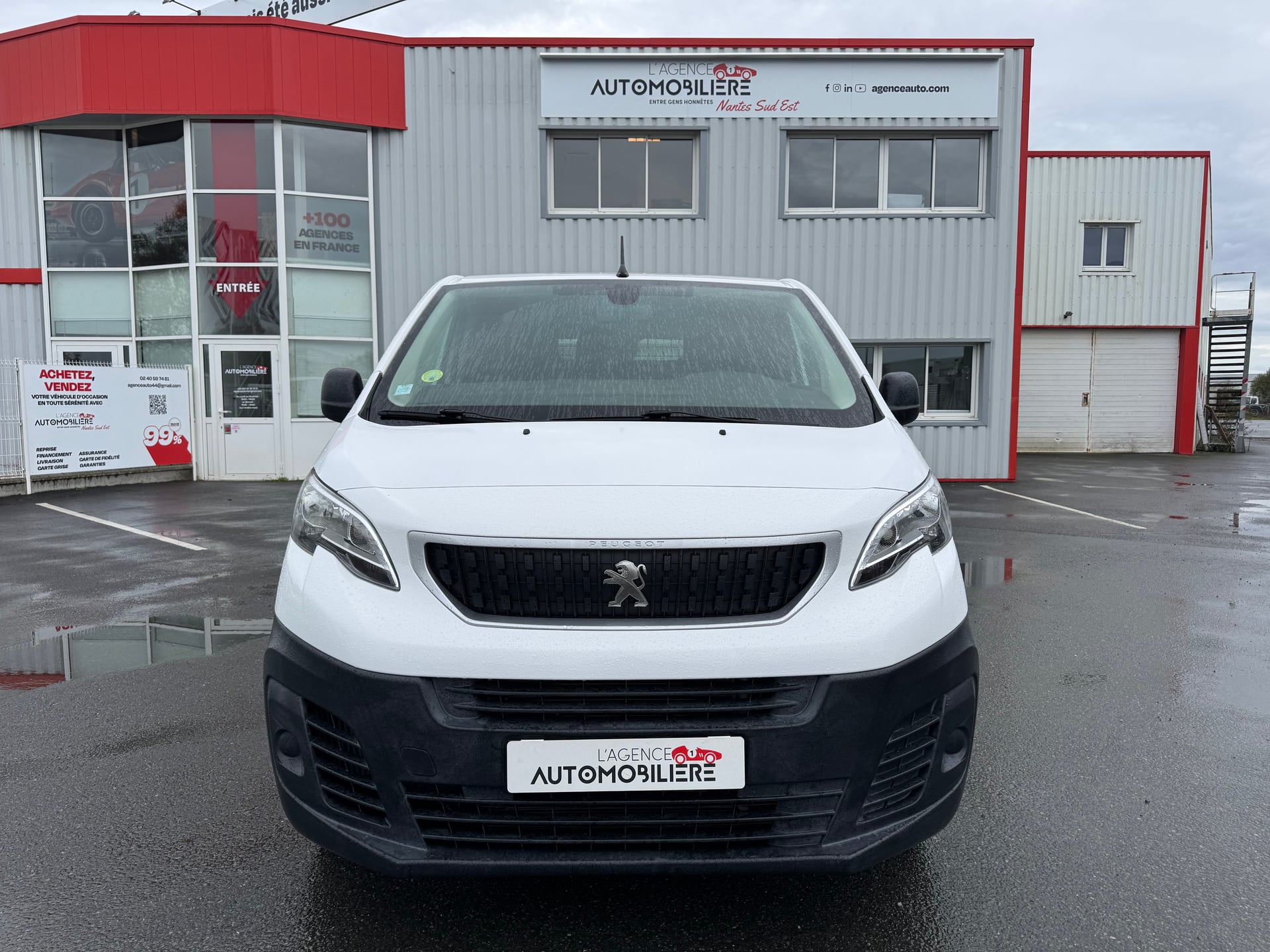 Peugeot Expert III FOURGON STANDARD 2.0 BLUEHDI 120 PREMIUM | GARANTIE 6 MOIS — 2