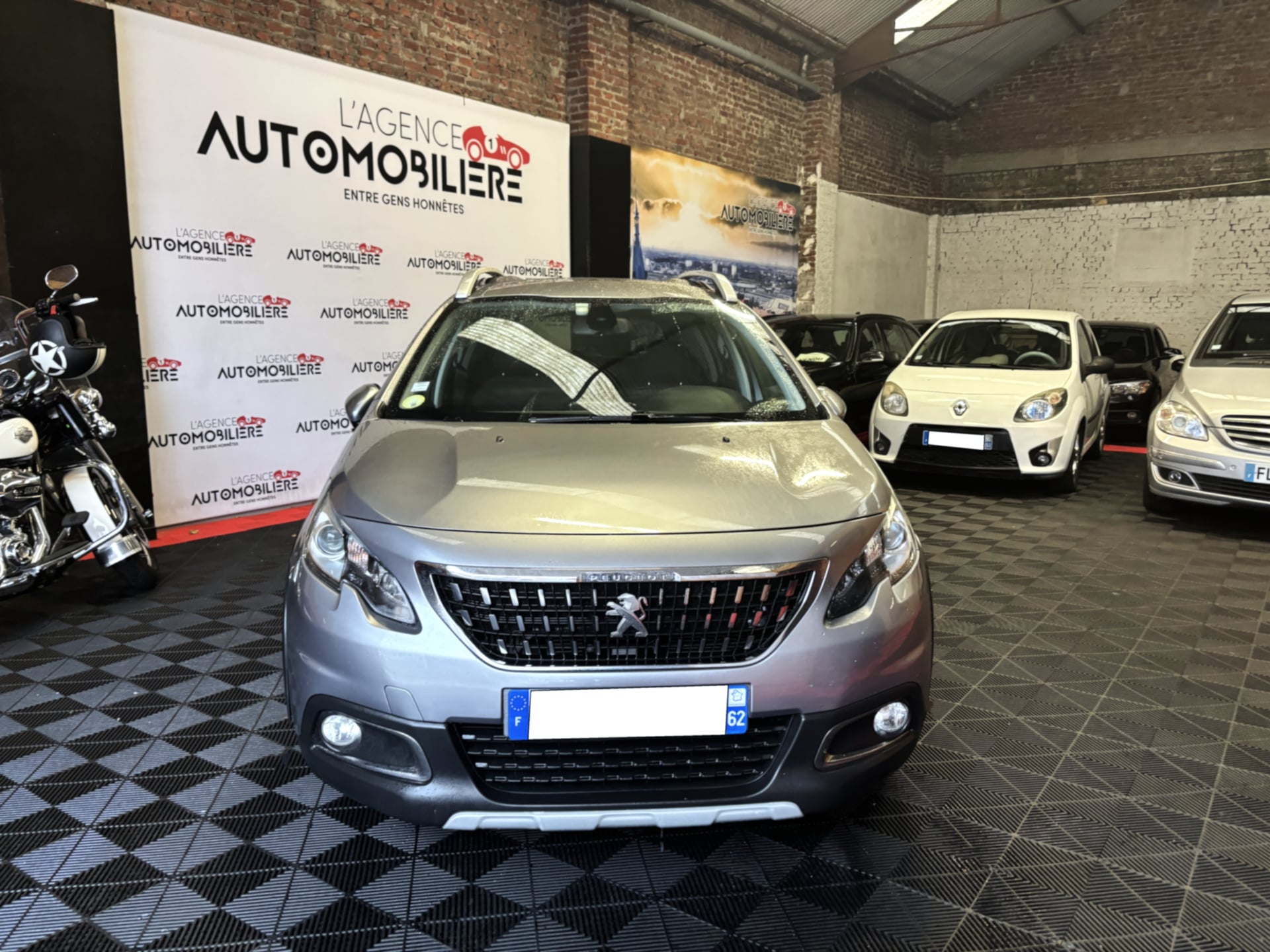 Peugeot 2008 Allure — 2