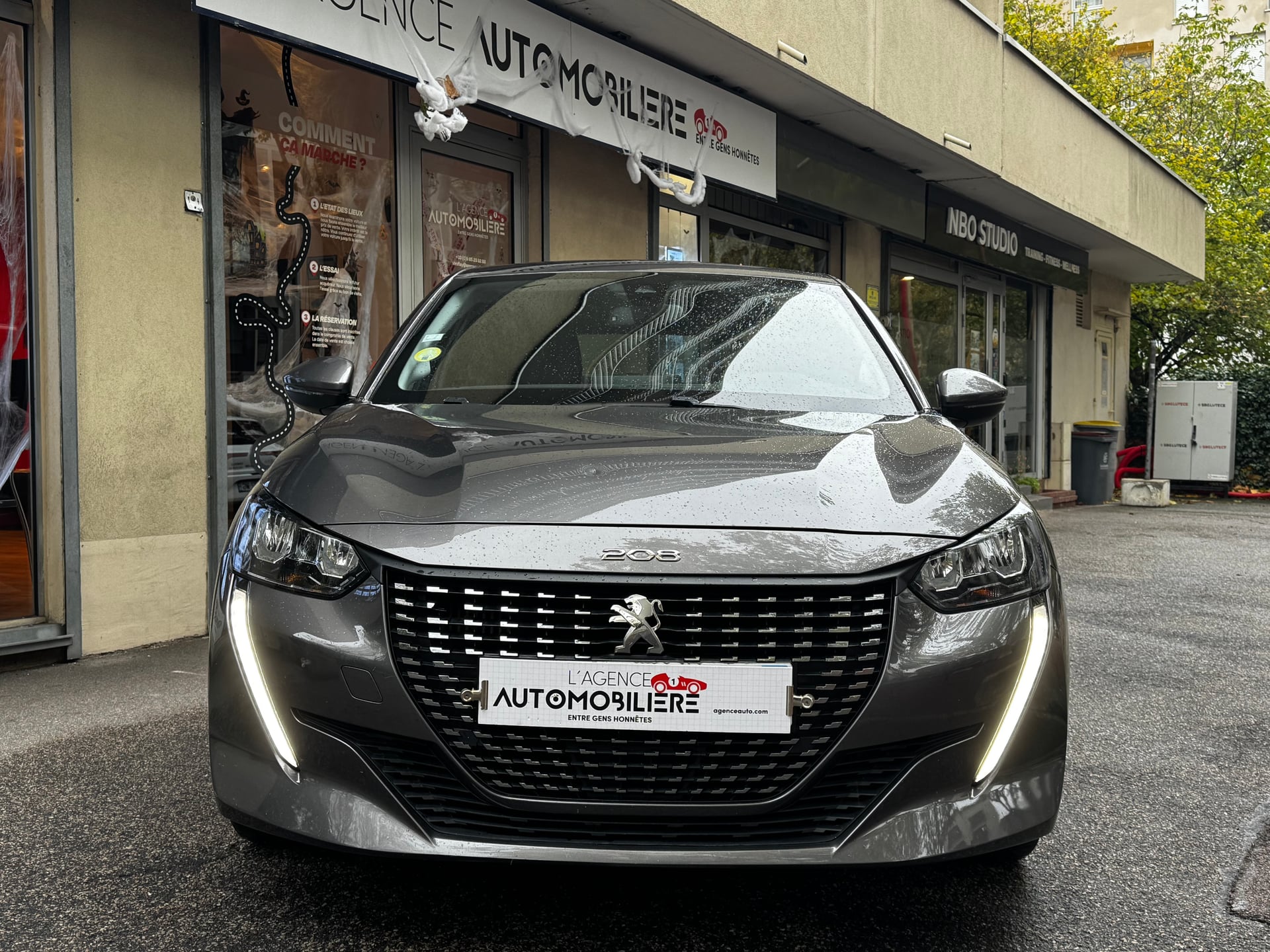 Peugeot 208 II 1.5 BLUEHDI 100 S&S ALLURE BVM6 DISTRIBUTION NEUVE - CAR PLAY - CAMERA DE RECUL - GARANTIE 6 MOIS — 2