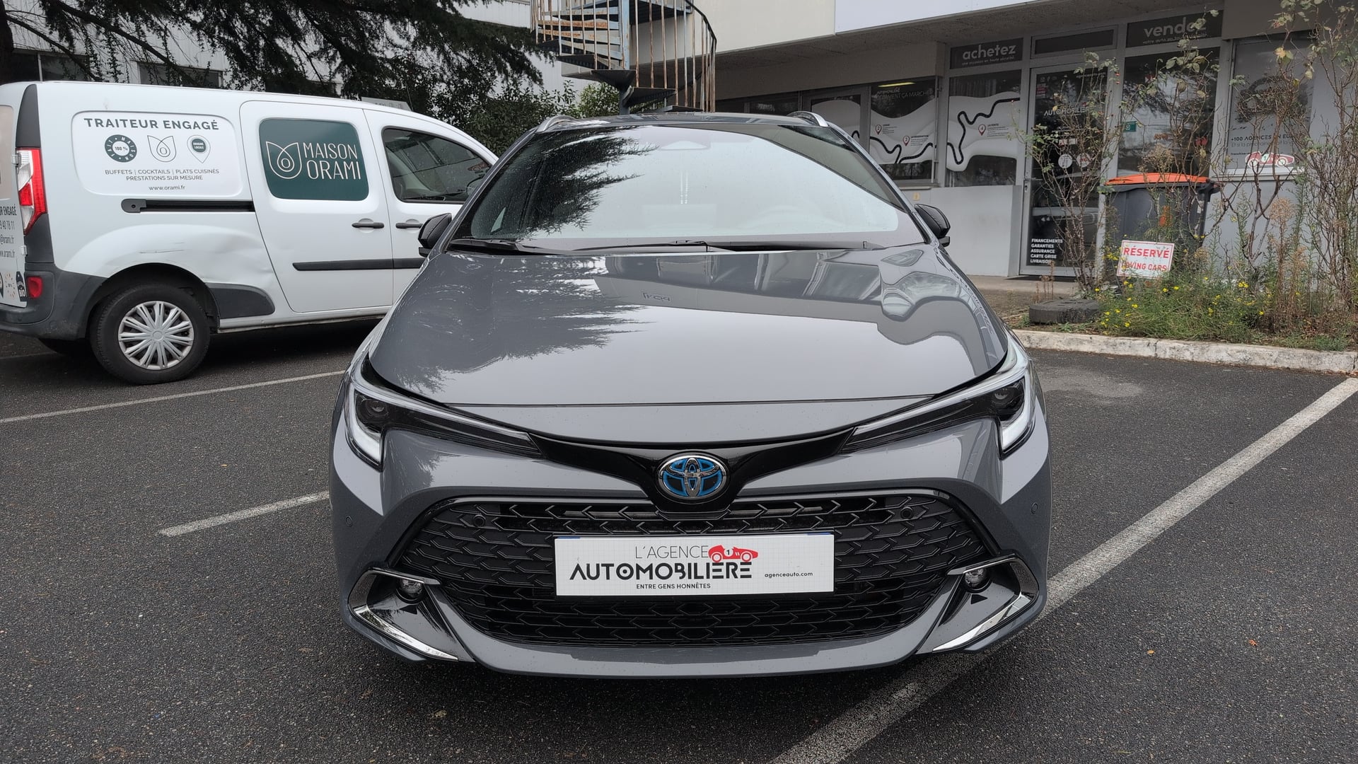Toyota Corolla Touring Sport Confort 1.8 Hybrid boîte auto — 2