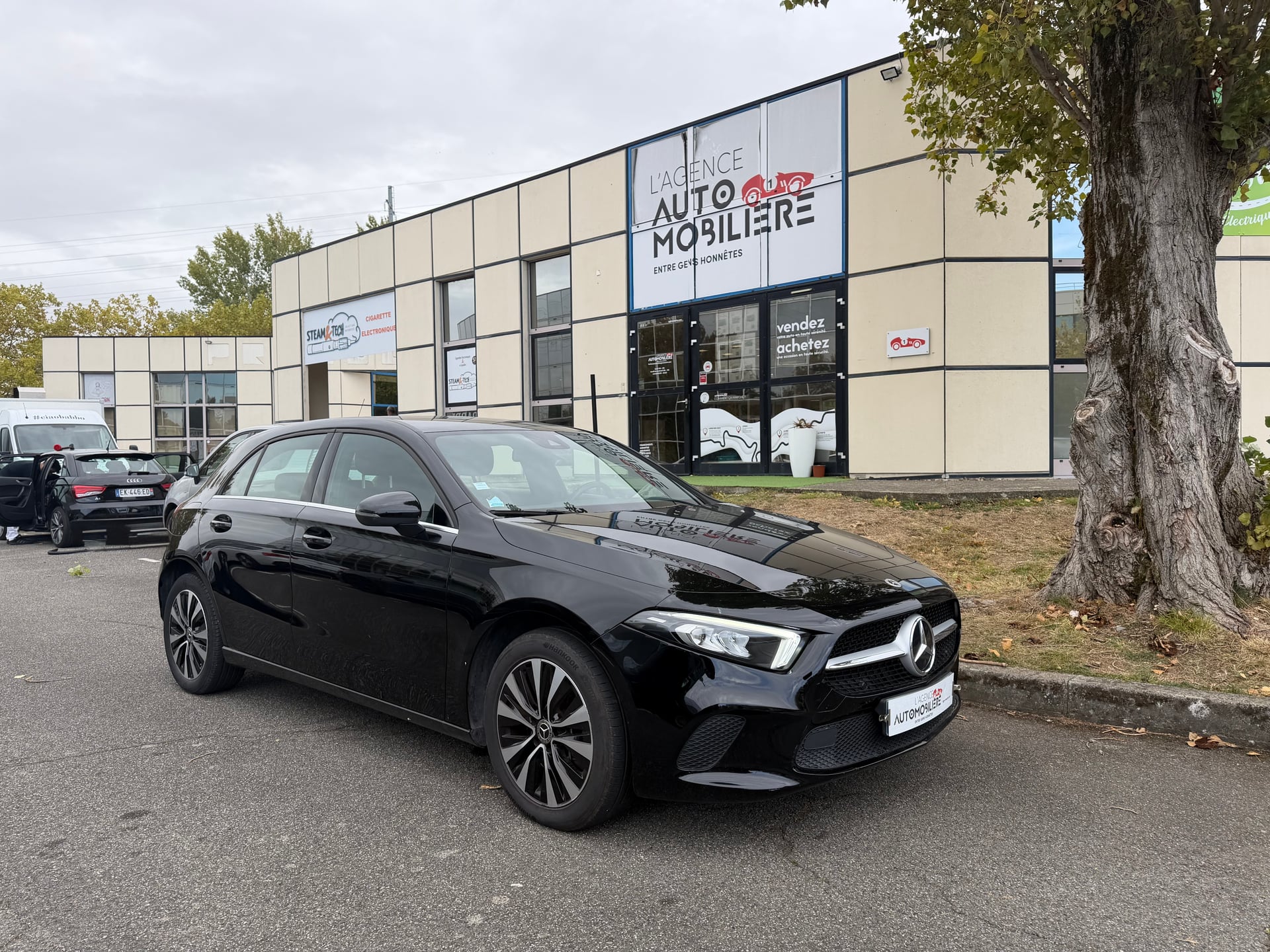 Mercedes-Benz Classe A 250e / 160ch + 102ch / Business
