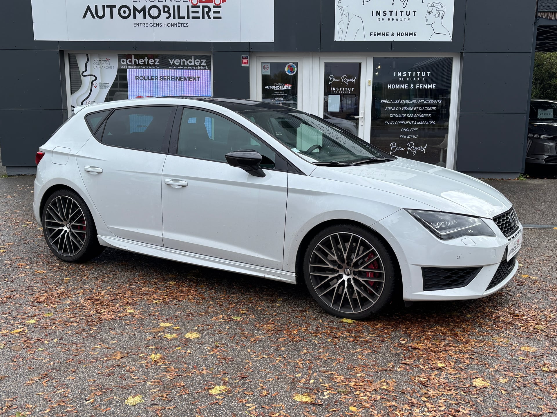Seat Leon III CUPRA 2.0 TFSI 290 ch DSG6 - TOIT OUVRANT - PACK NAVIGATION PRO — 2