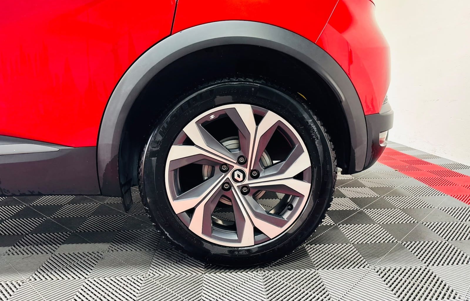 Renault CAPTUR II 1.3l TCE RS LINE — 39