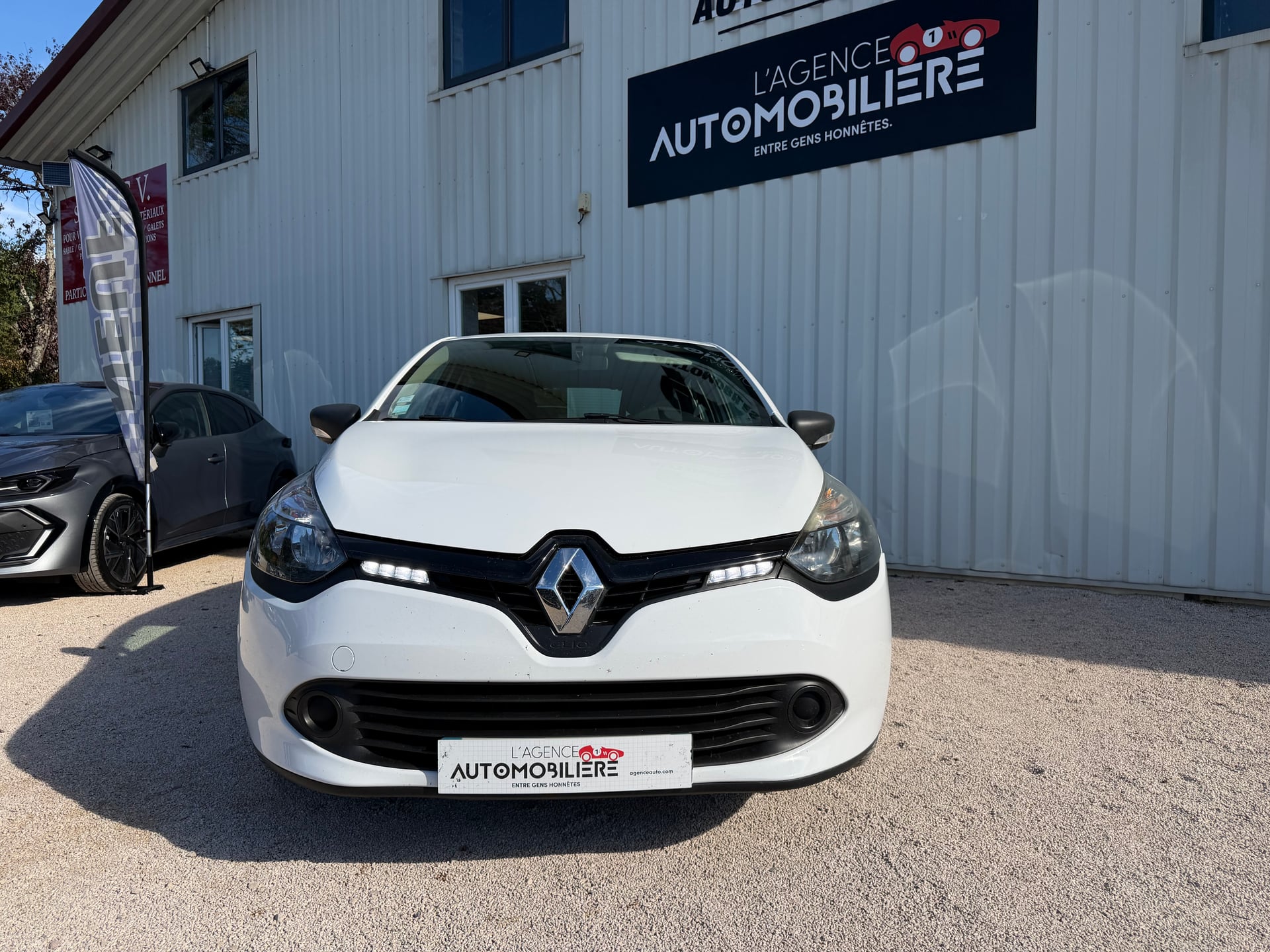 Renault Clio IV 1.2 Life — 2