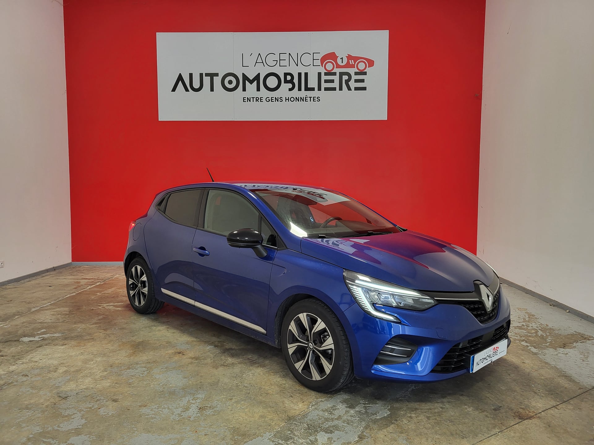 Renault CLIO V 1.0 TCE 90 EVOLUTION BVM6 + CARPLAY
