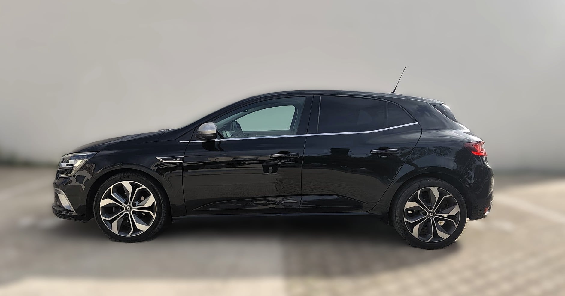 Renault MEGANE IV GT LINE 1.5 BLUE DCI 115 — 2
