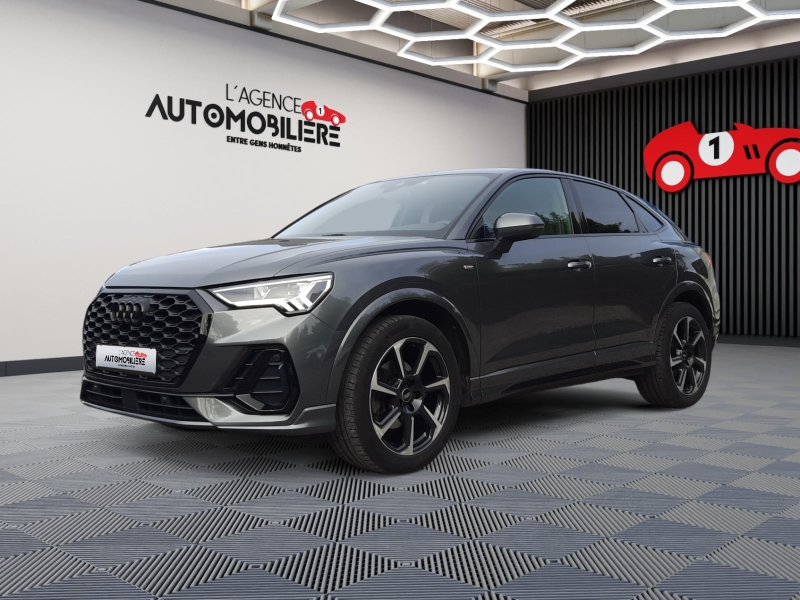 Audi Q3 Sportback Q3 Sportback 35 TFSI Business Edition S line S tronic 1.5i 150Ch/ Garantie 12 Mois