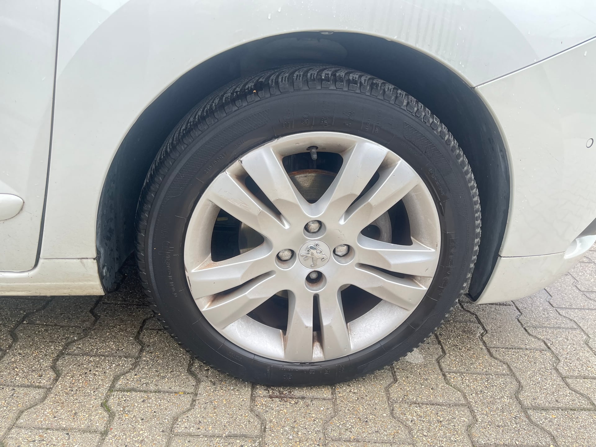 Peugeot 5008 1.6 HDi FAP 112 cv — 23