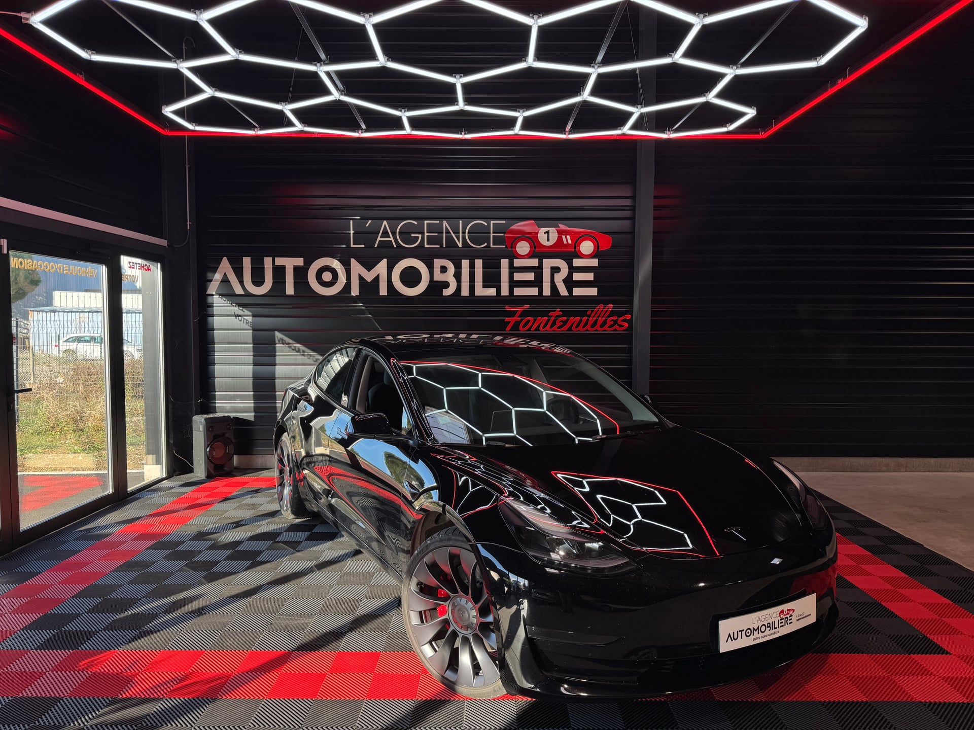Tesla Model 3 Performance dual motor