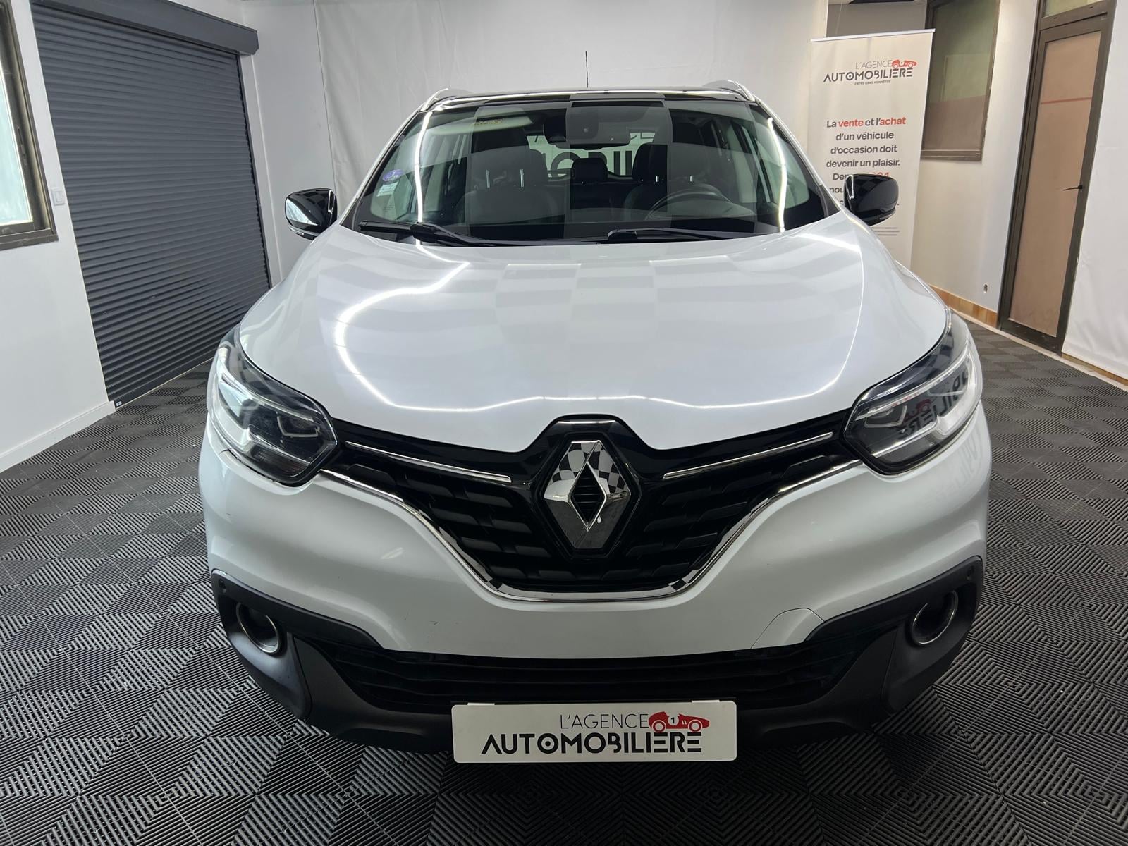 Renault Kadjar 1.2i TCe 130 Energy SL Black Edition EDC — 2