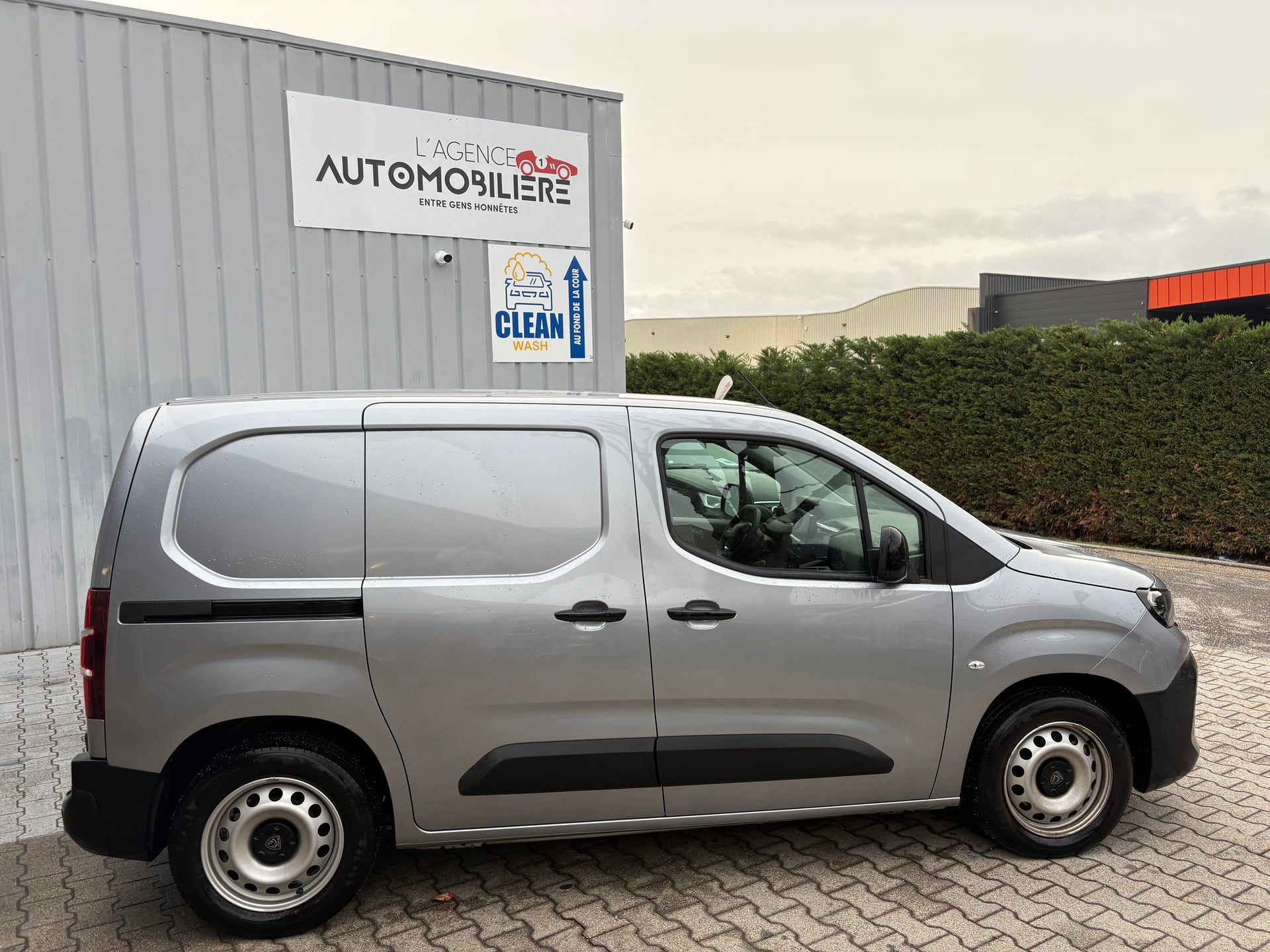 Peugeot Partner partner diesel Manuel — 2