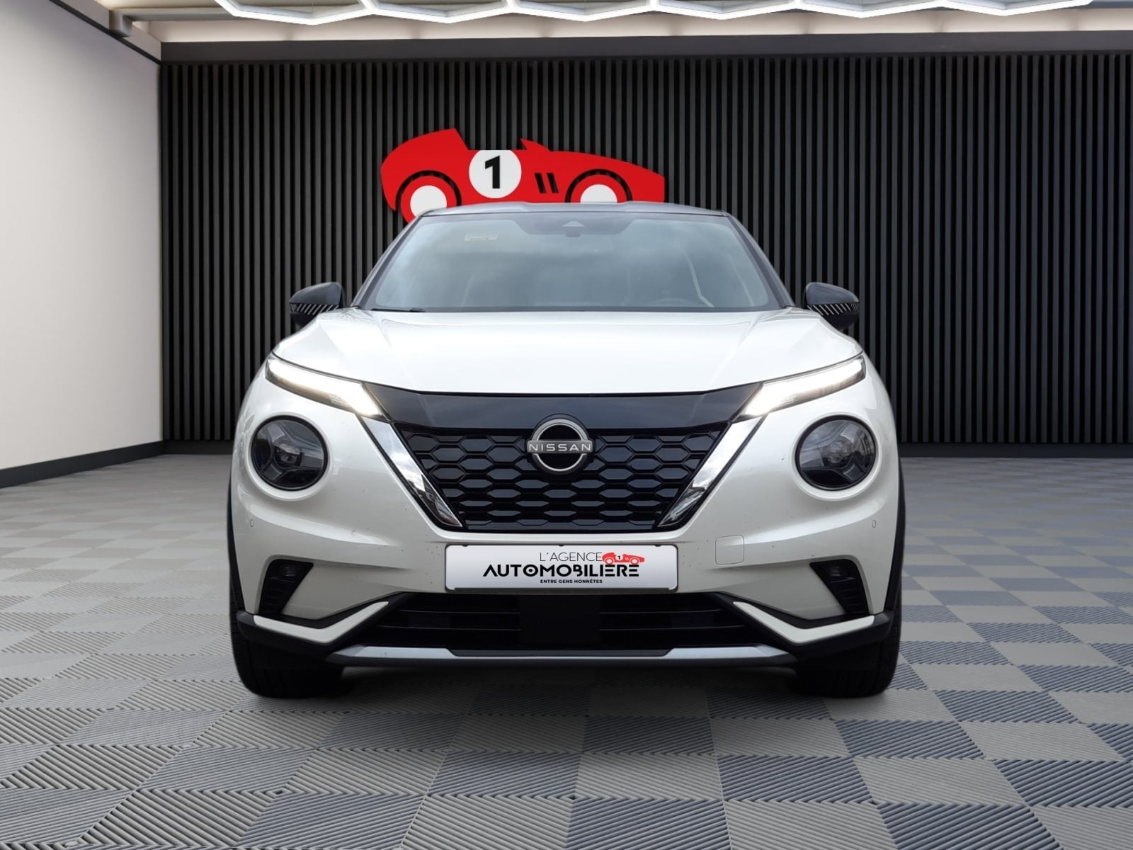 Nissan Juke Premier Edition Hybride 1.6i 94Ch (143Ch cumulés) Boite Automatique/ Garantie 12 Mois — 2