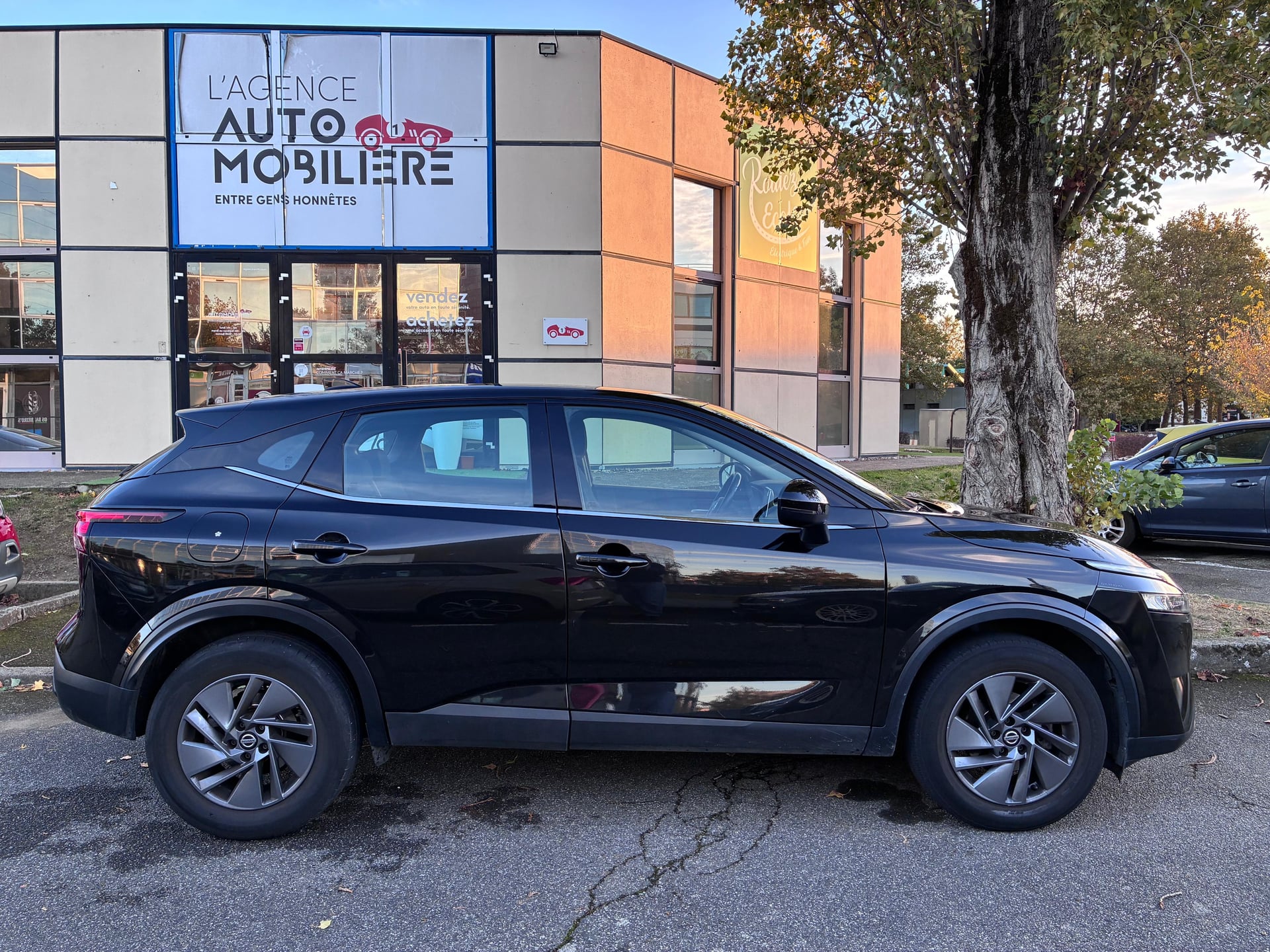Nissan NISSAN QASHQAI 1.3 TCE 140CH — 2