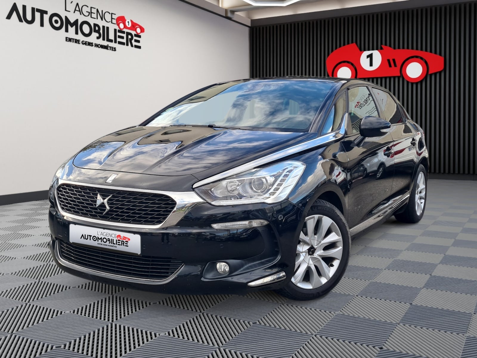 DS DS 5 (2) 1.6 E-HDI 115 BUSINESS ETG6