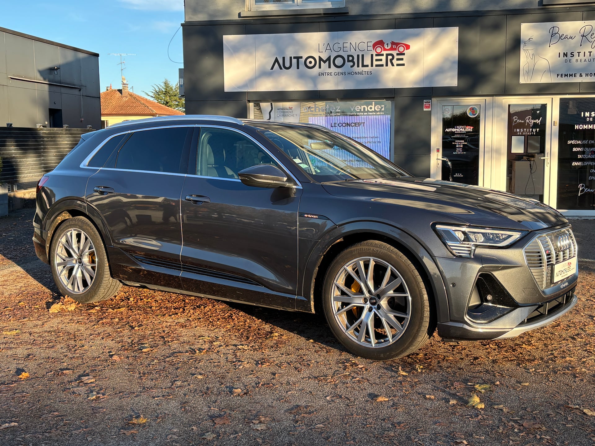 Audi E-TRON 50 313 ch S LINE e-QUATTRO — 2