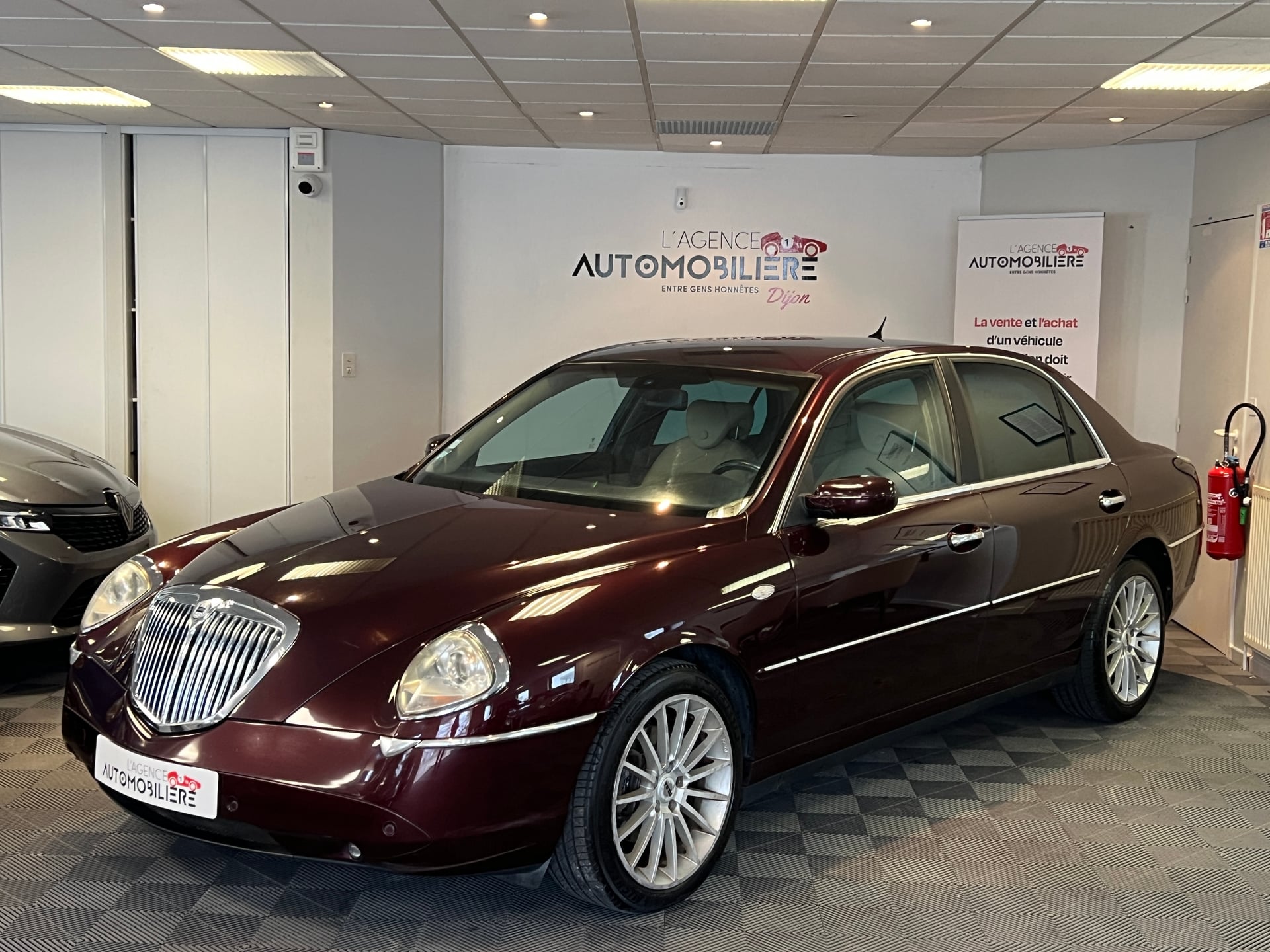 Lancia Thesis Thesis 3.0 V6 Emblema Confortronic 