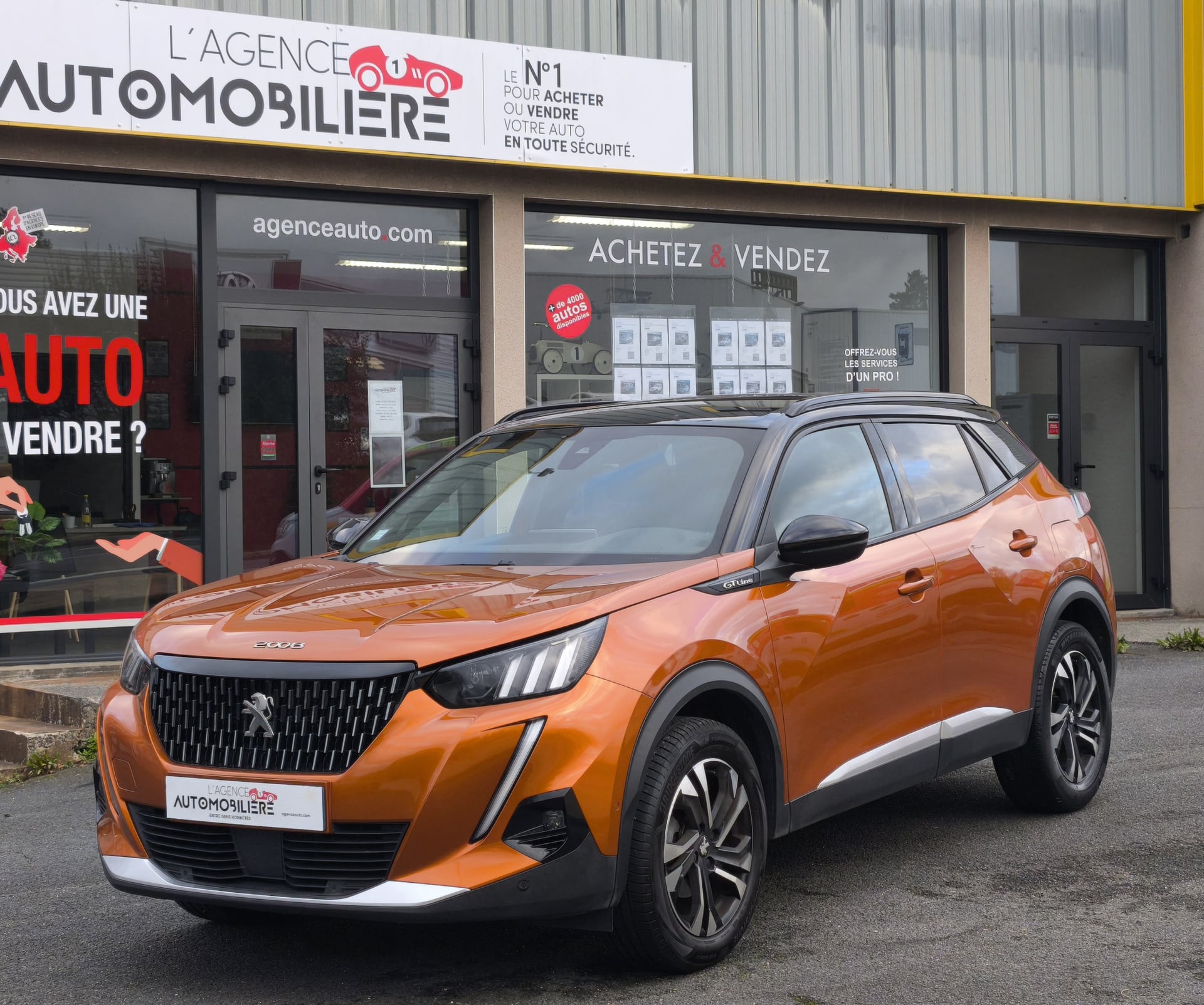 Peugeot 2008 1.2 Puretech 130 ch GT LINE **distribution 2025 OK**