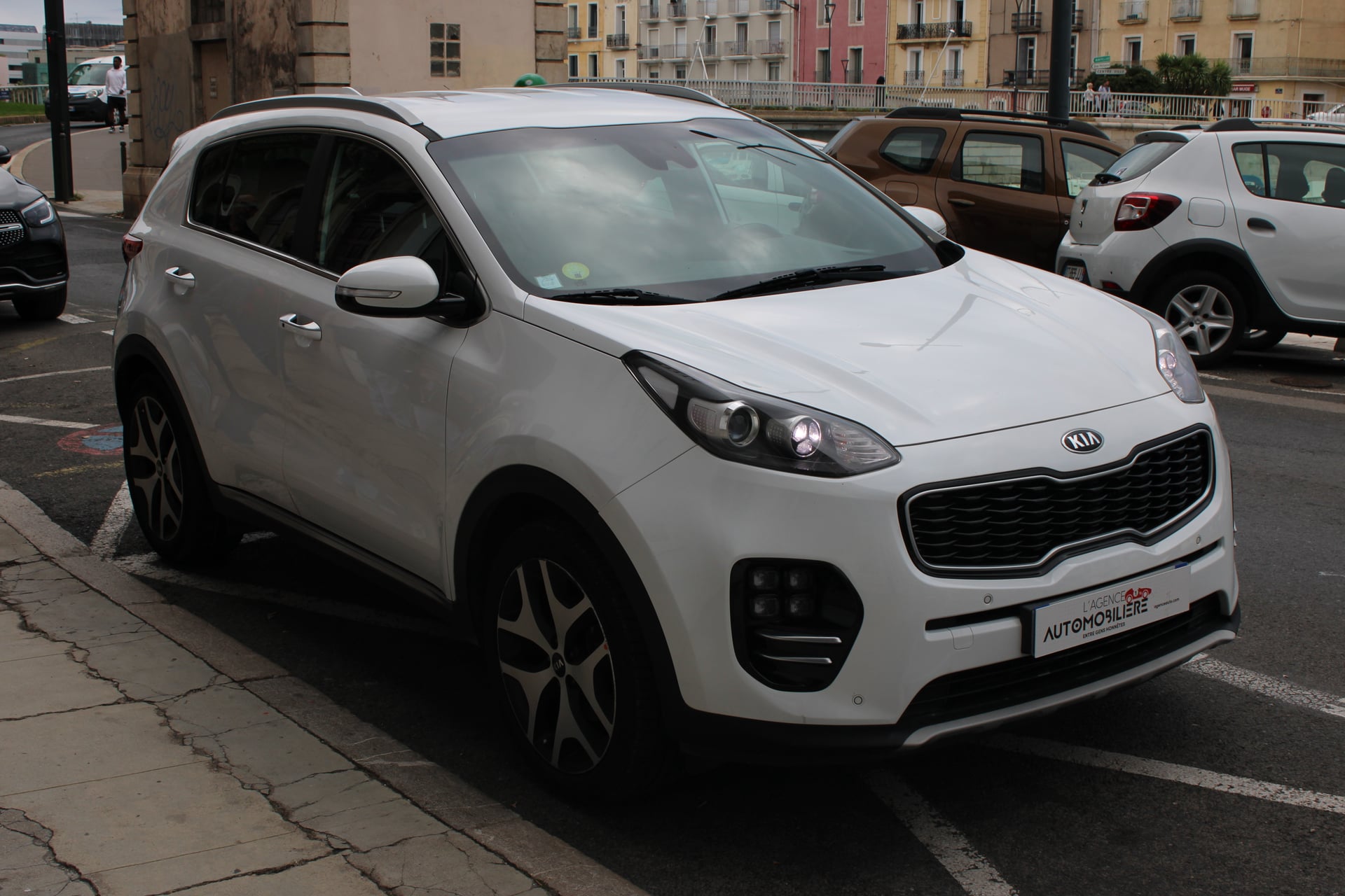Kia Sportage GT LINE — 2