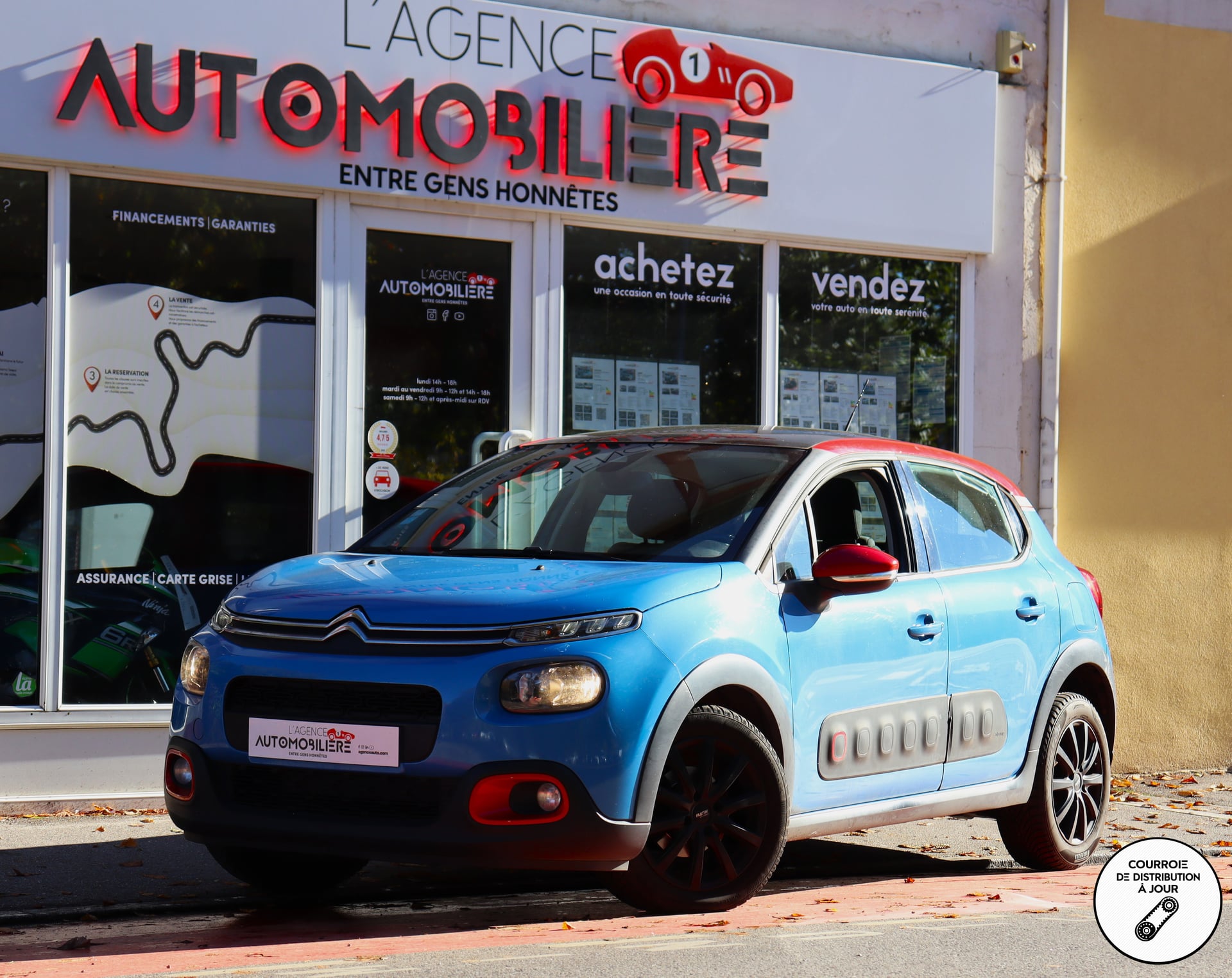 Citroen C3 1.6 BlueHDI 100 Shine (Toit panoramique, CarPlay, Caméra)