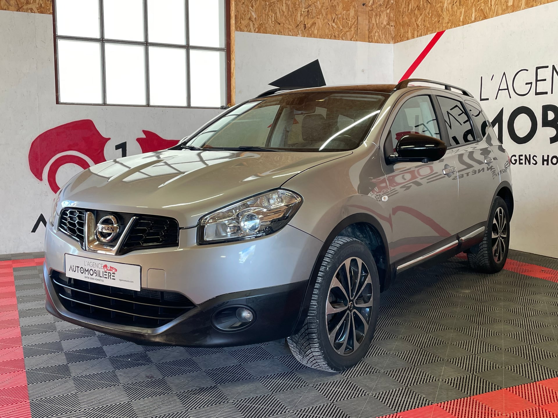 Nissan Qashqai +2 1.6 i 16V 117 cv qashqai 2+ 360 — 2