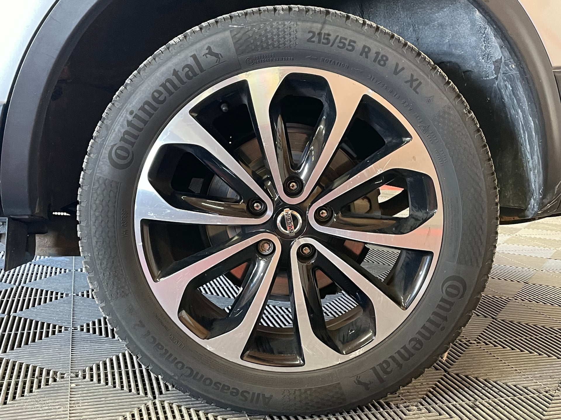 Nissan Qashqai +2 1.6 i 16V 117 cv qashqai 2+ 360 — 25