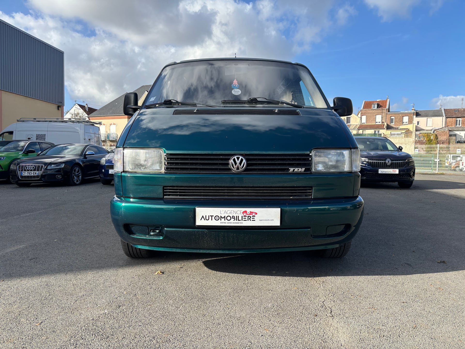 Volkswagen Transporter 2.5 TDI 102cv BVM — 2