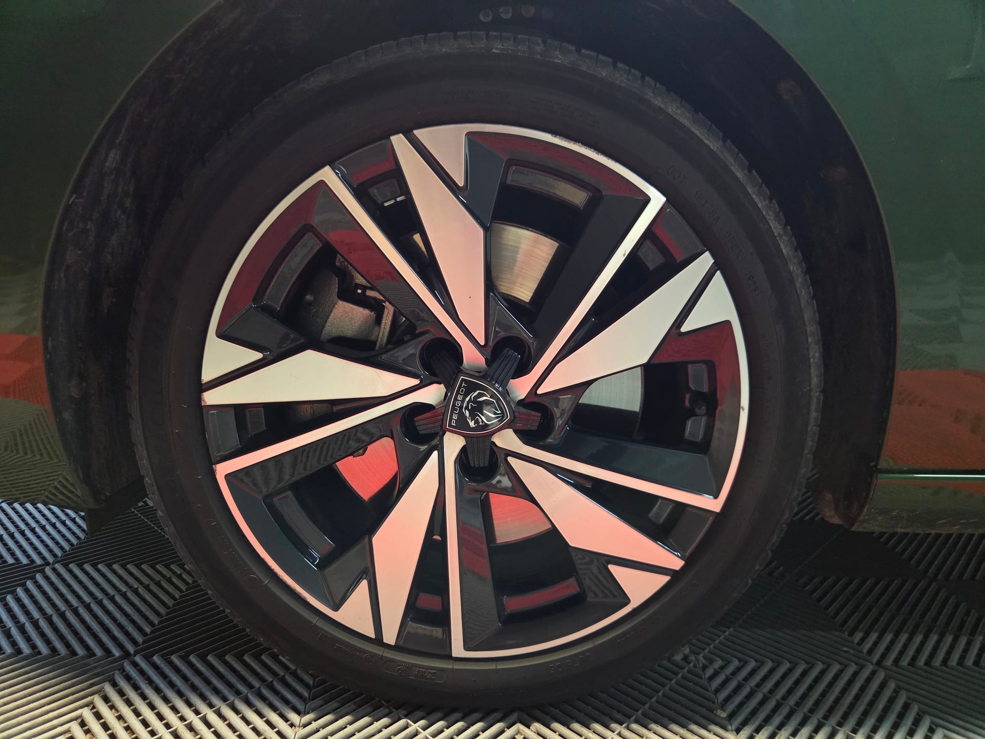 Peugeot 308 GT — 24