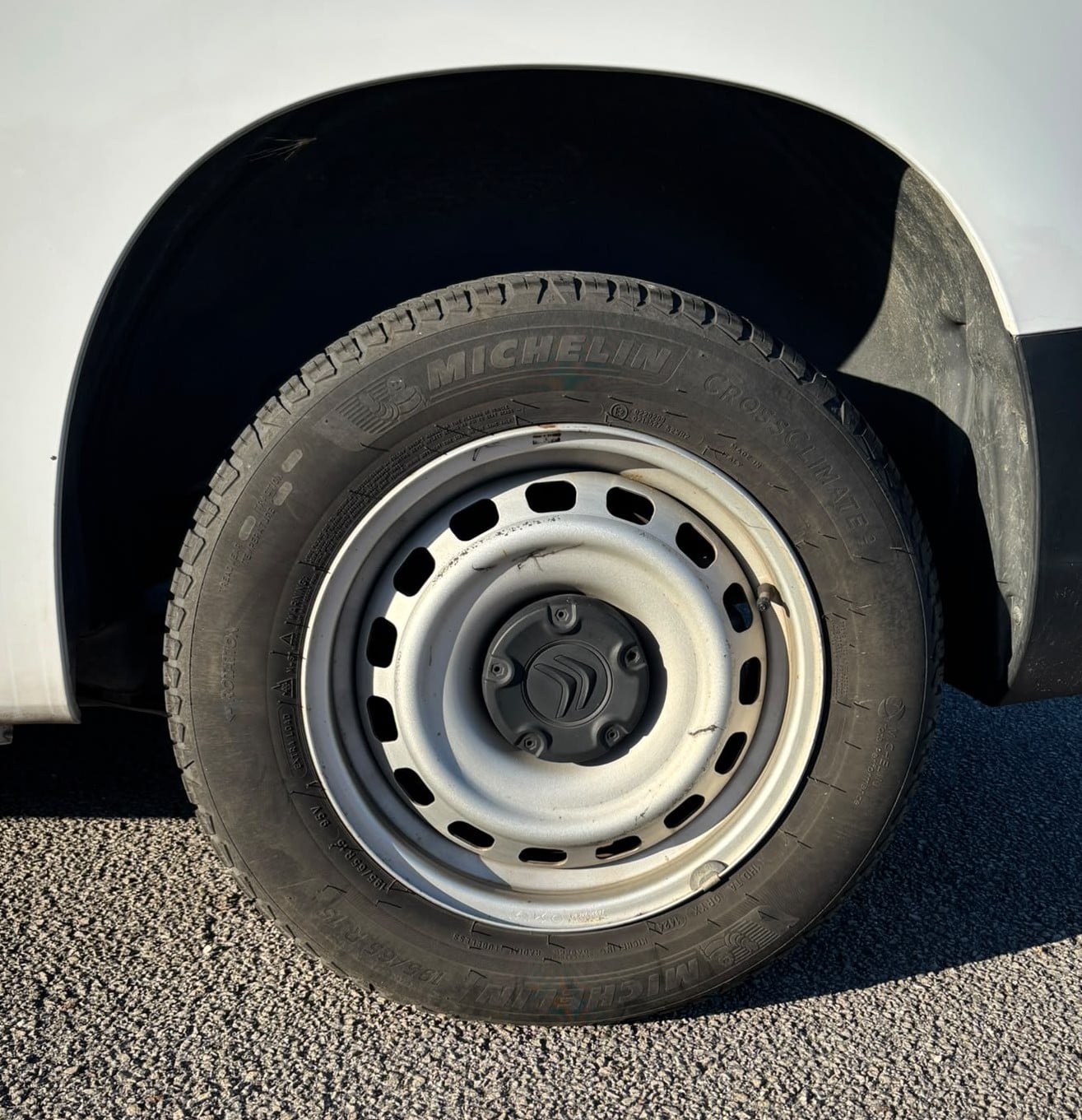 Citroen Berlingo Van M 650kg BlueHDi 100ch S&S Cabine Extens0o 3 places — 18