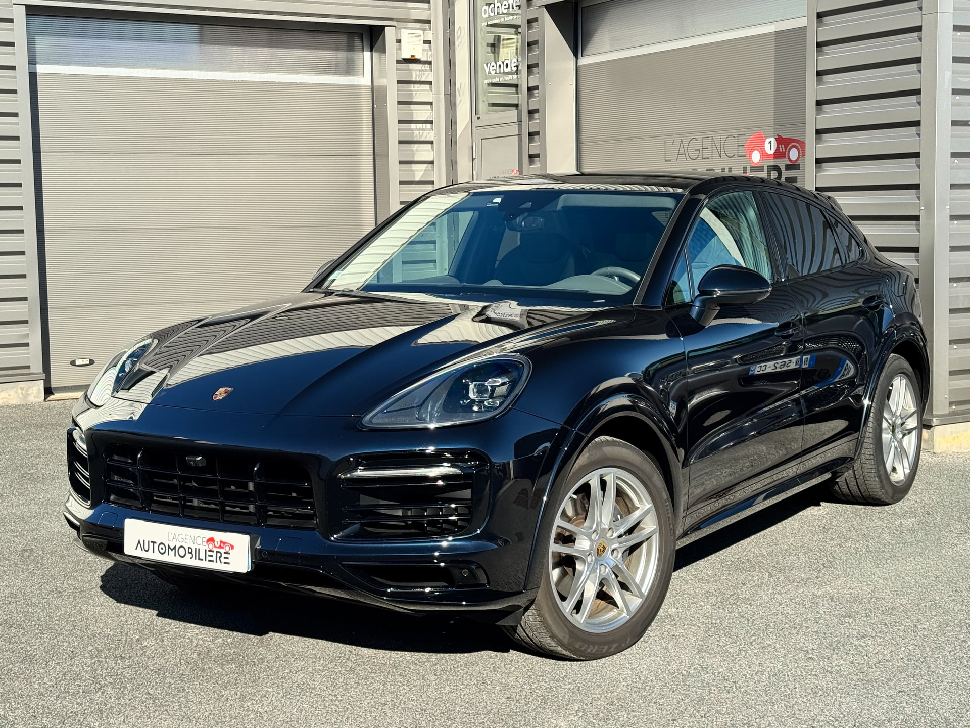 Porsche Cayenne COUPE 3.0 V6 462 E-HYBRID
