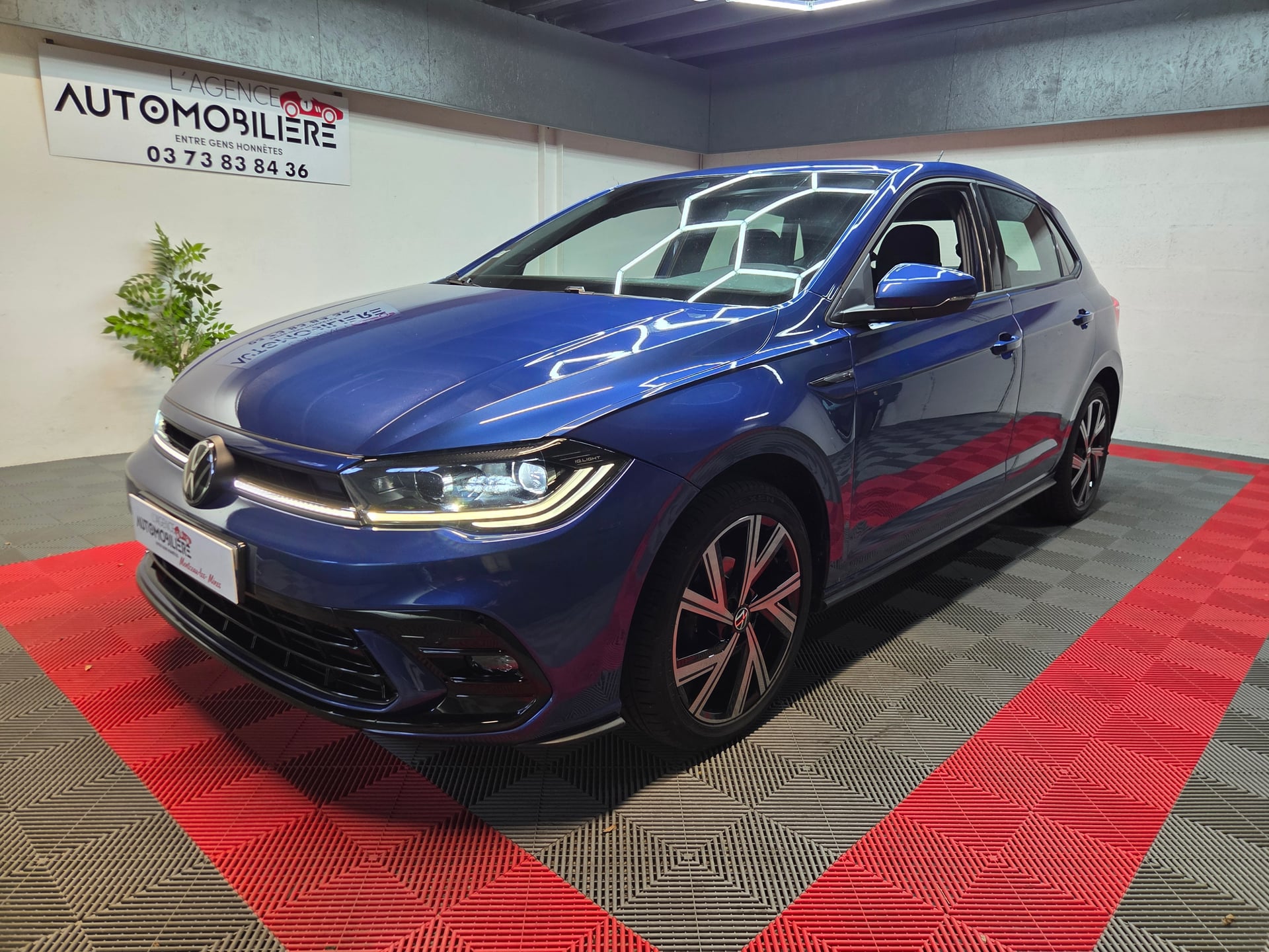 Volkswagen Polo R-LINE