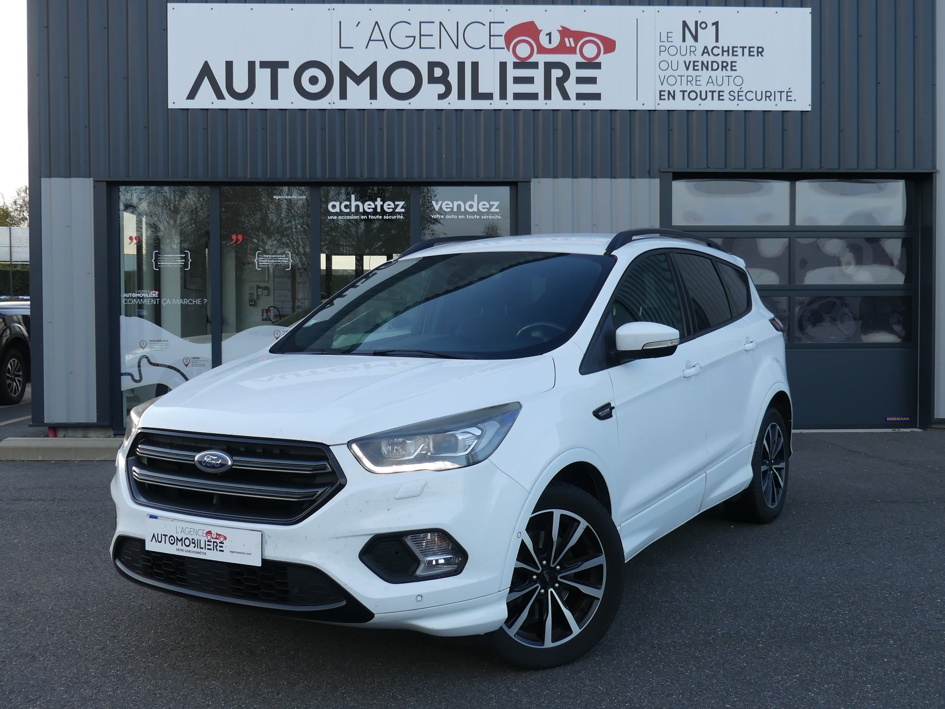 Ford Kuga ST LINE 150 CV BVM 6